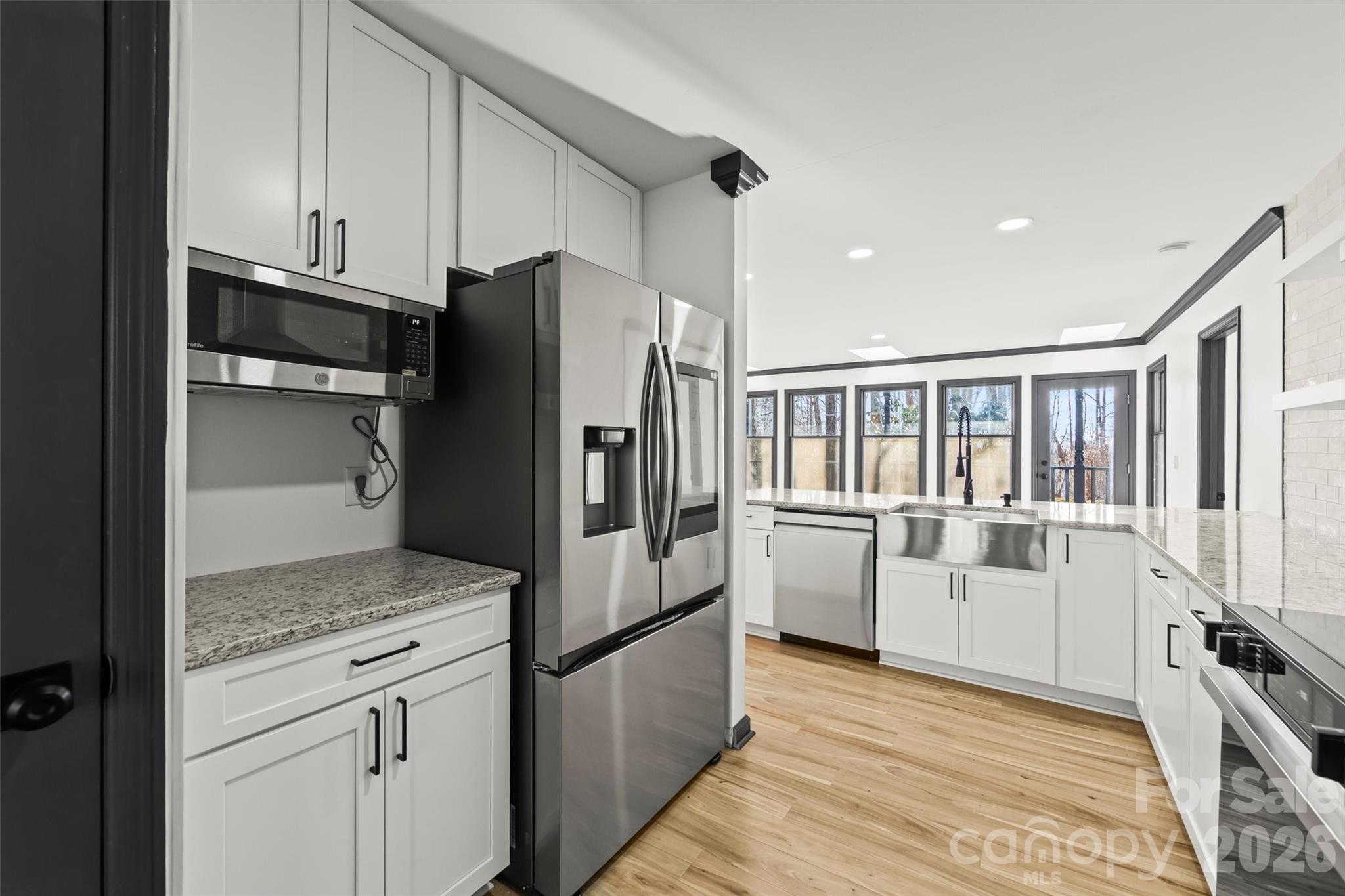 8 Indian Ridge Road — Asheville