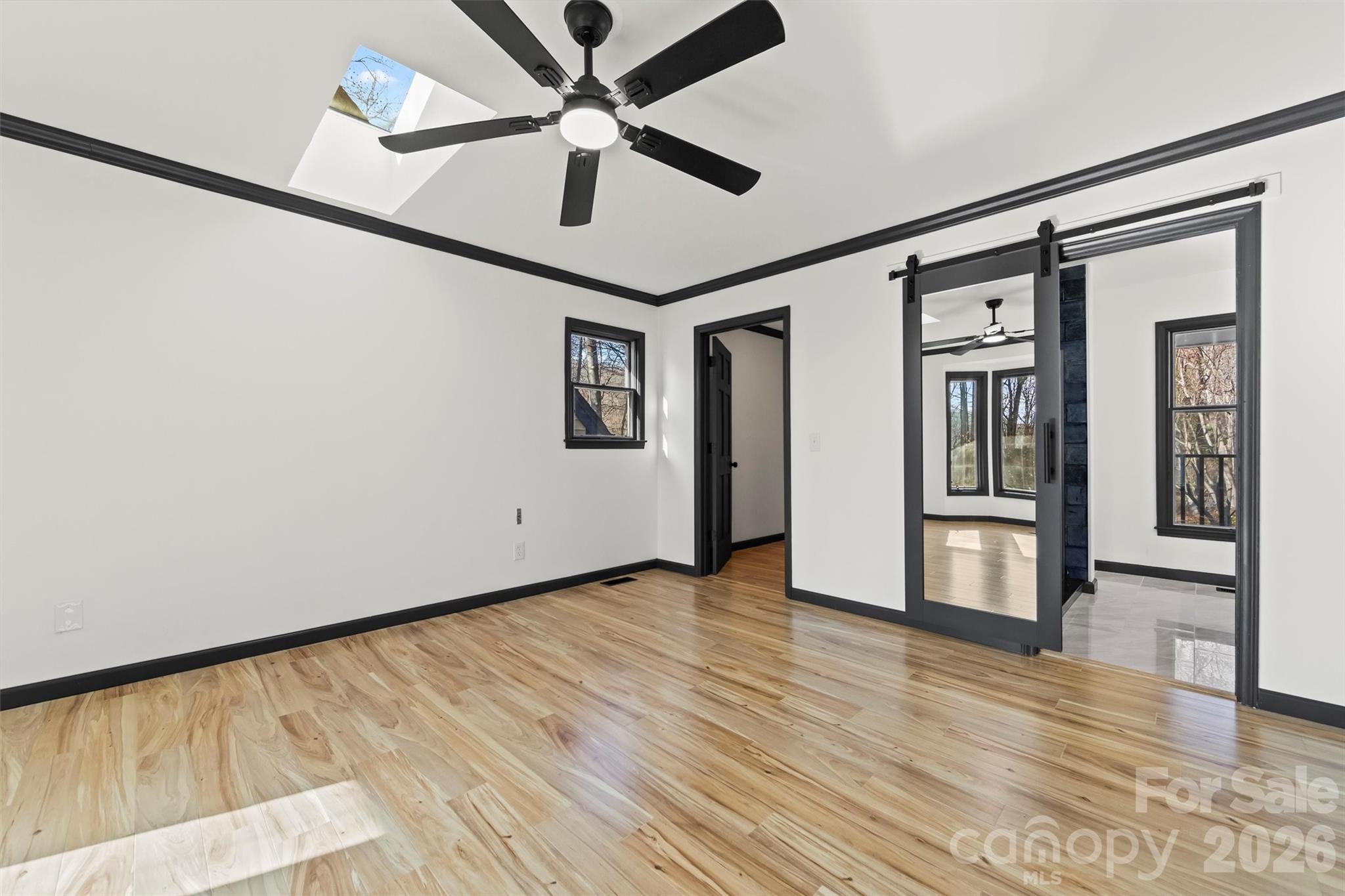 8 Indian Ridge Road — Asheville