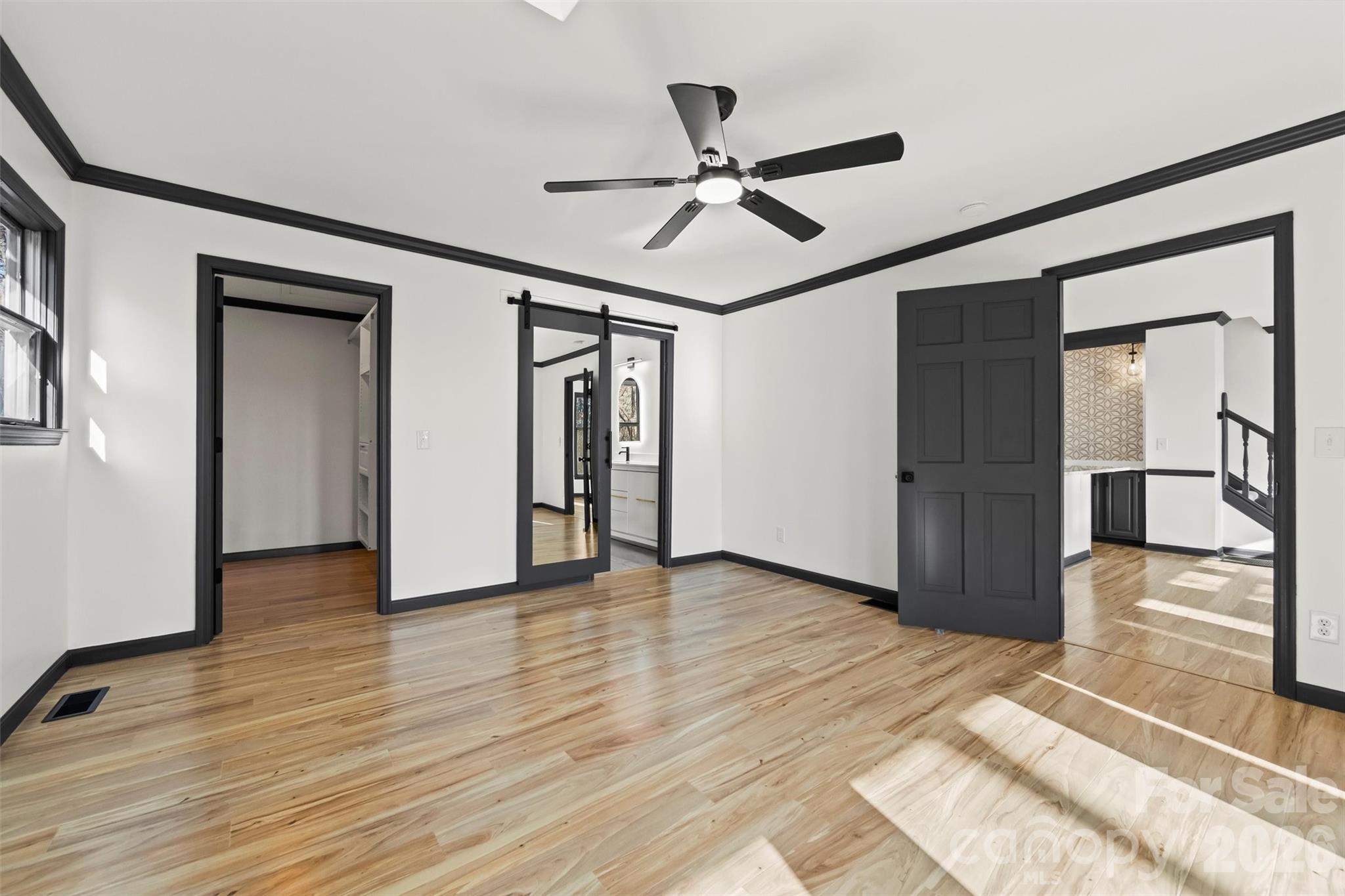 8 Indian Ridge Road — Asheville