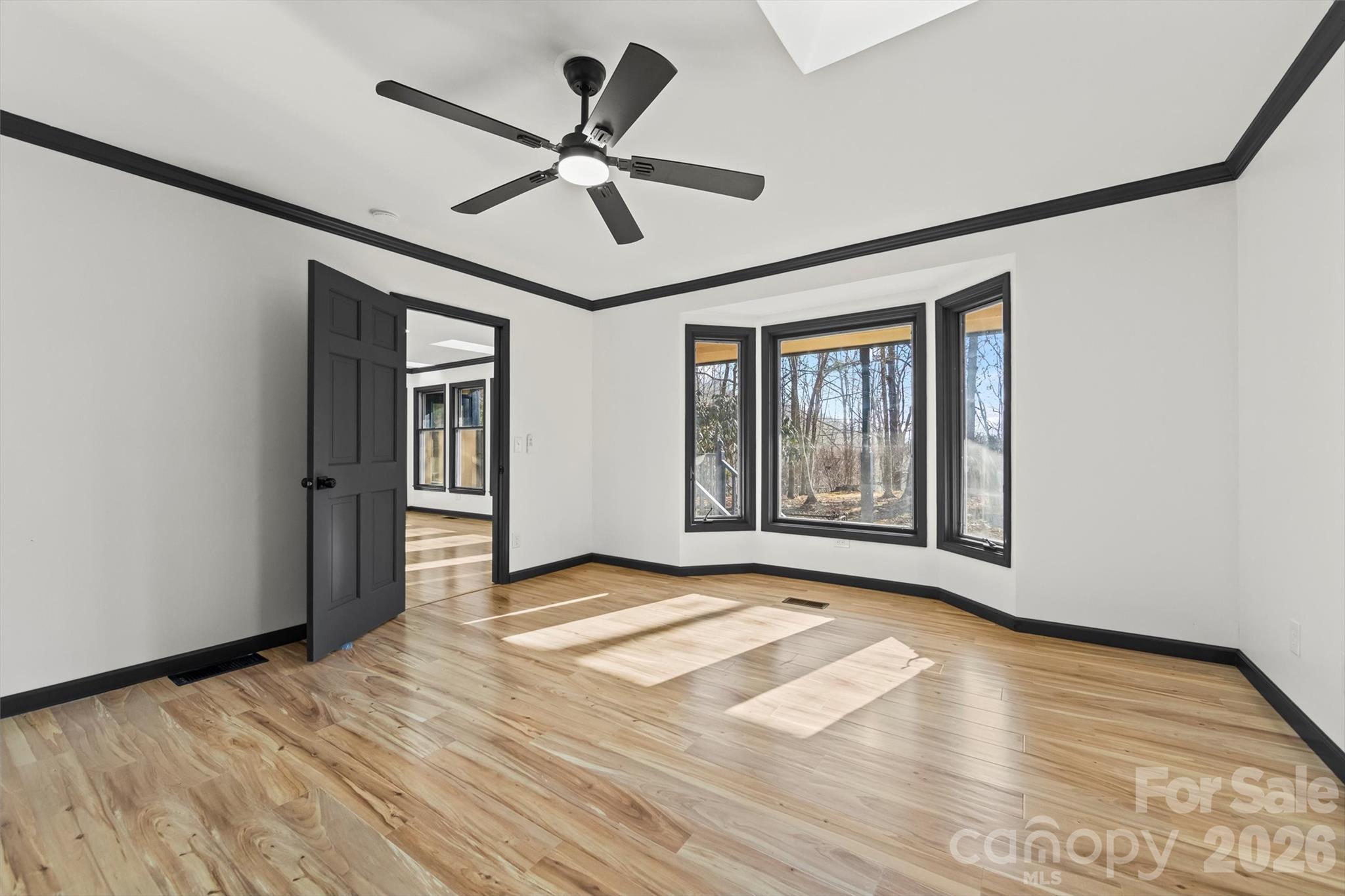8 Indian Ridge Road — Asheville