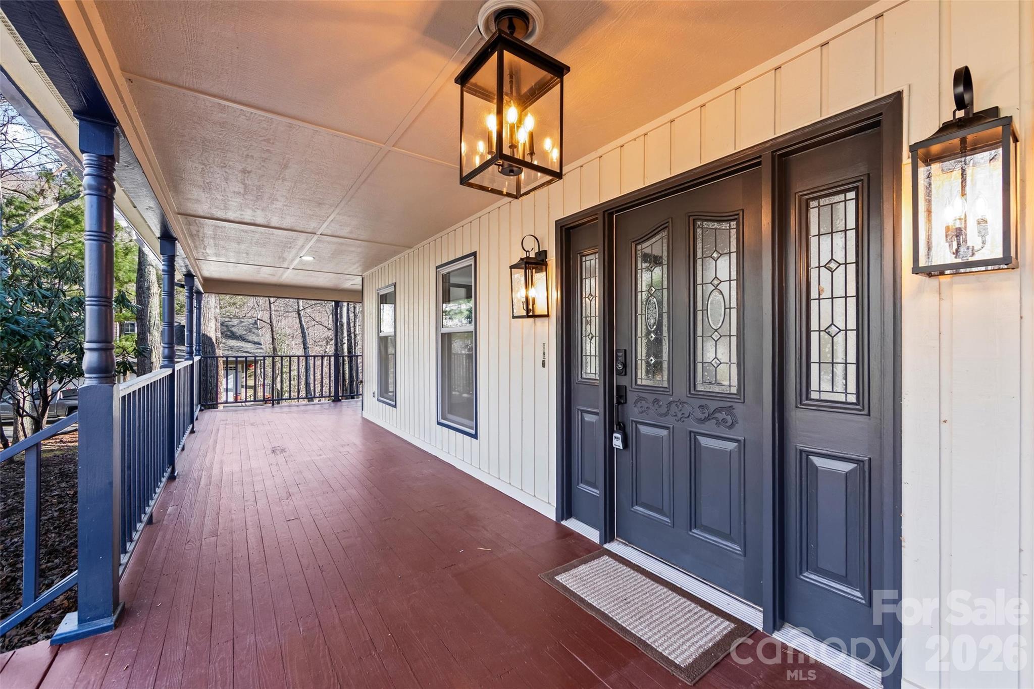 8 Indian Ridge Road — Asheville
