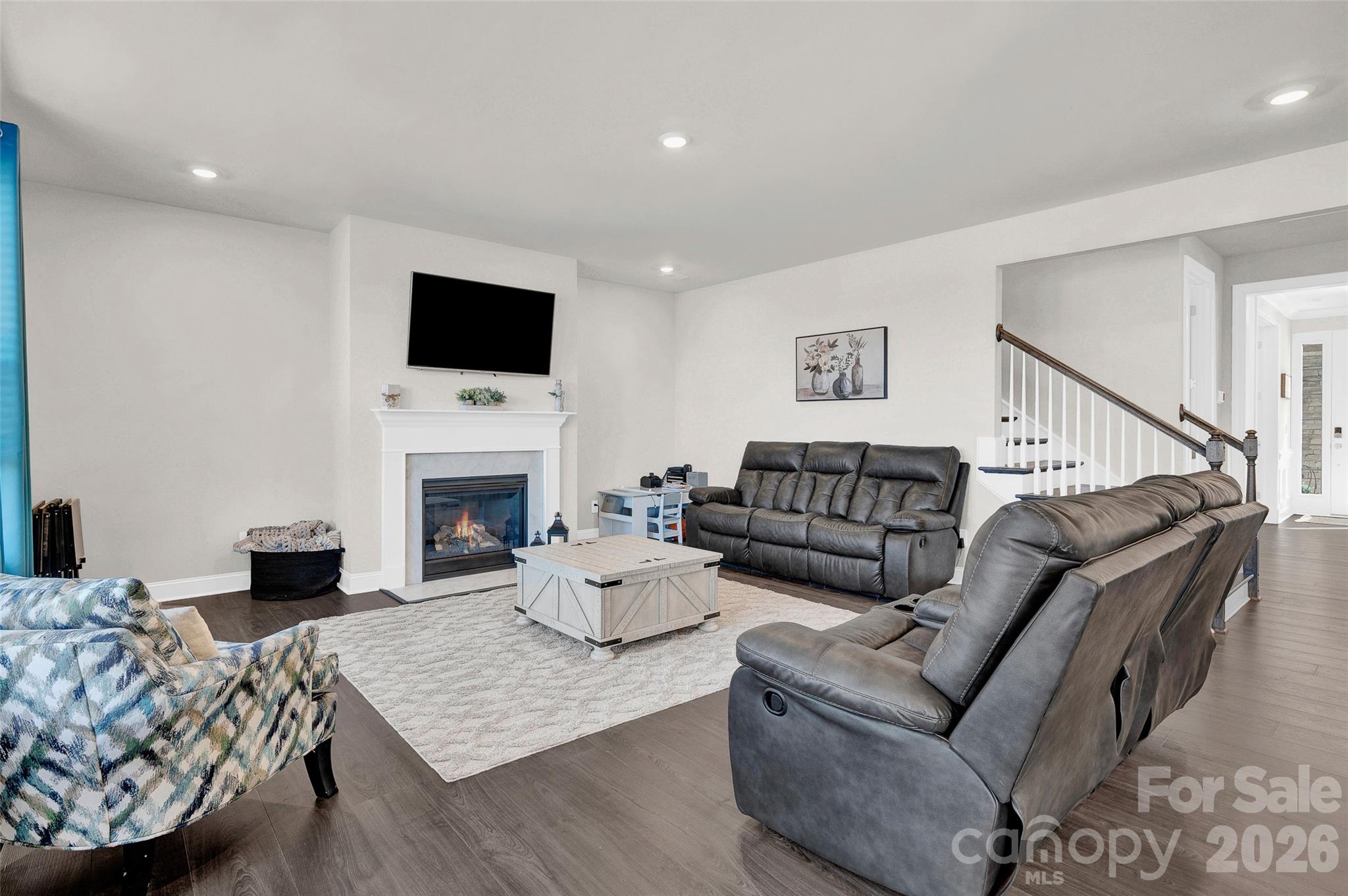 309 W Waterlynn Road — Mooresville
