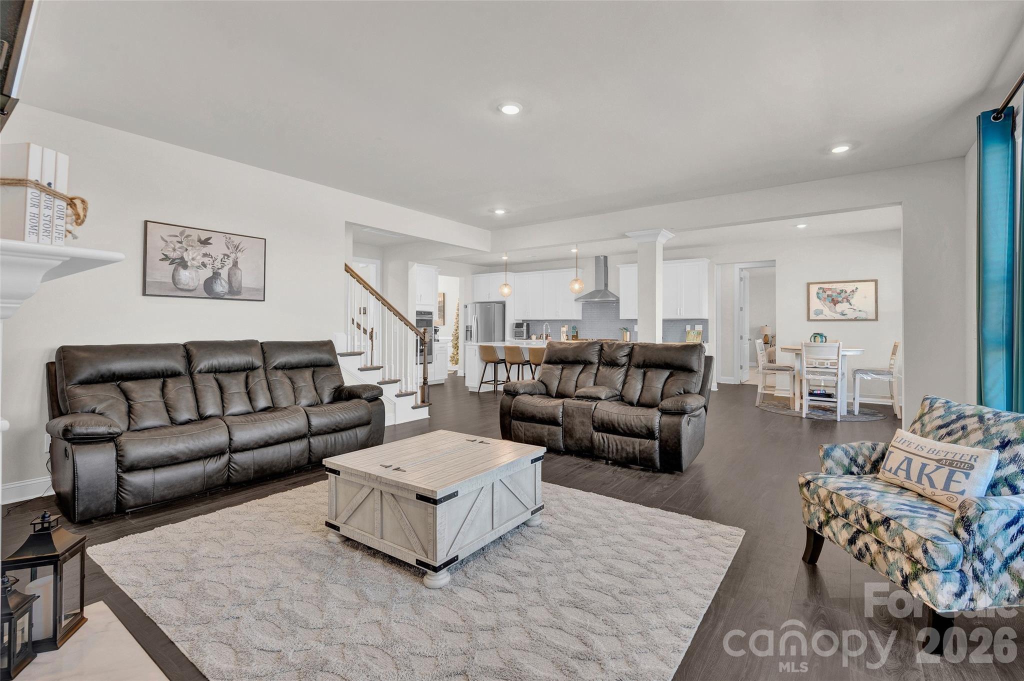 309 W Waterlynn Road — Mooresville