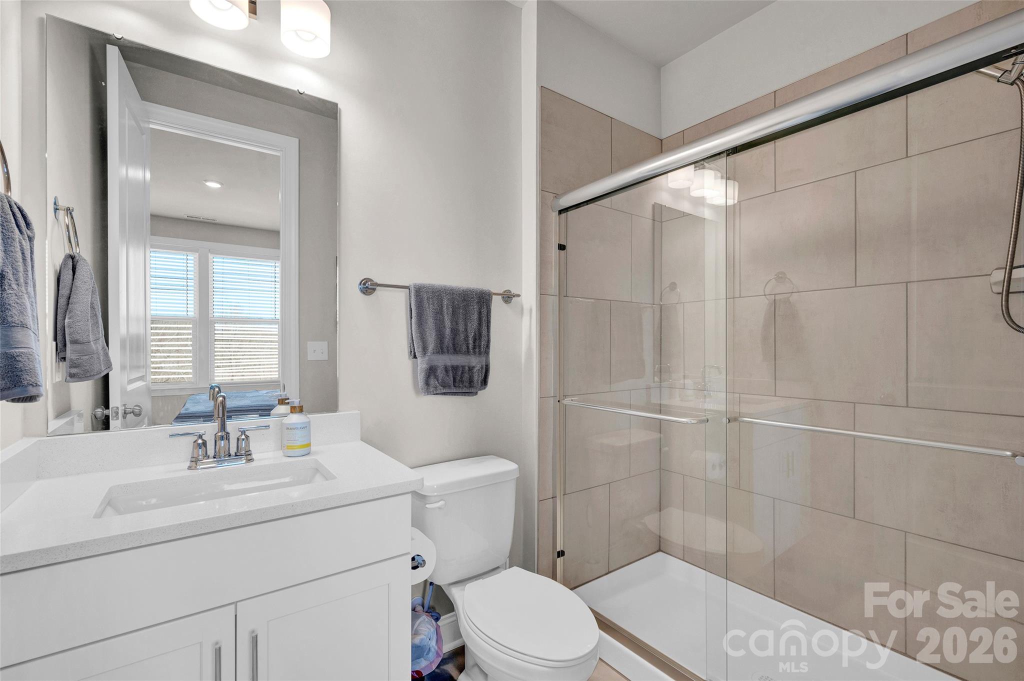 309 W Waterlynn Road — Mooresville