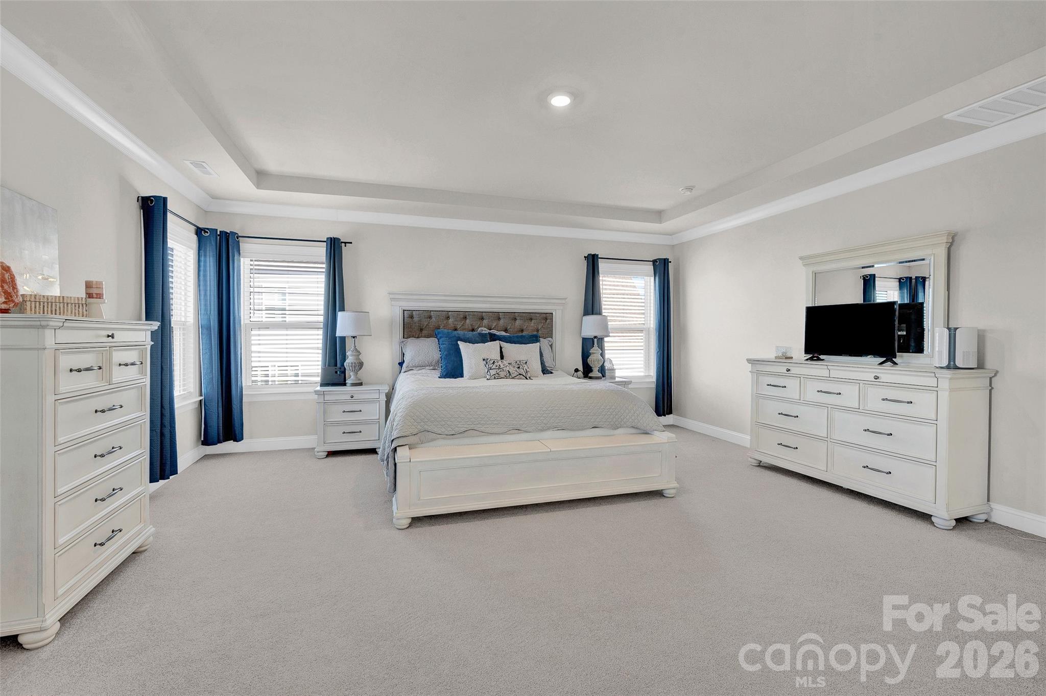 309 W Waterlynn Road — Mooresville