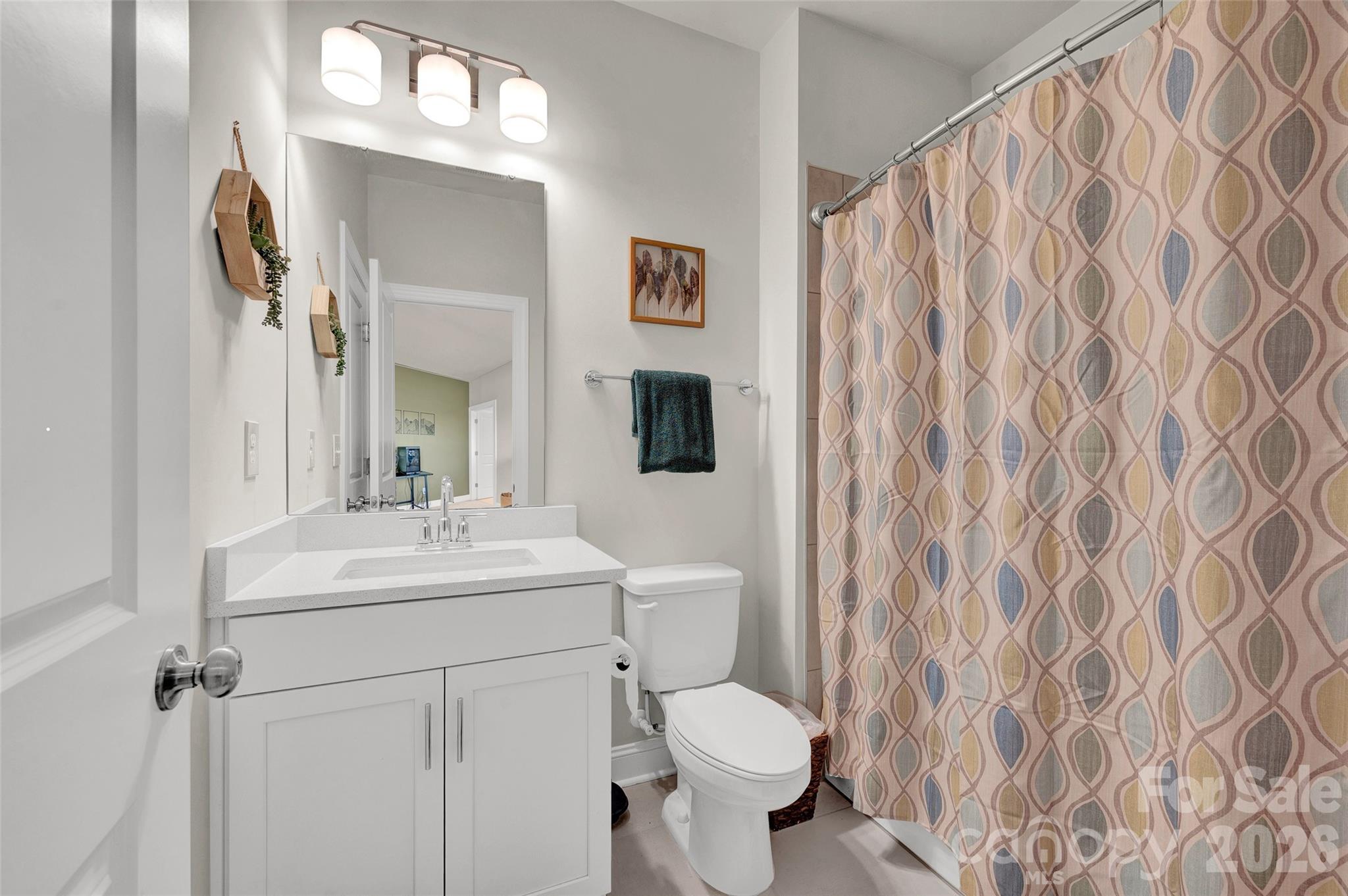 309 W Waterlynn Road — Mooresville