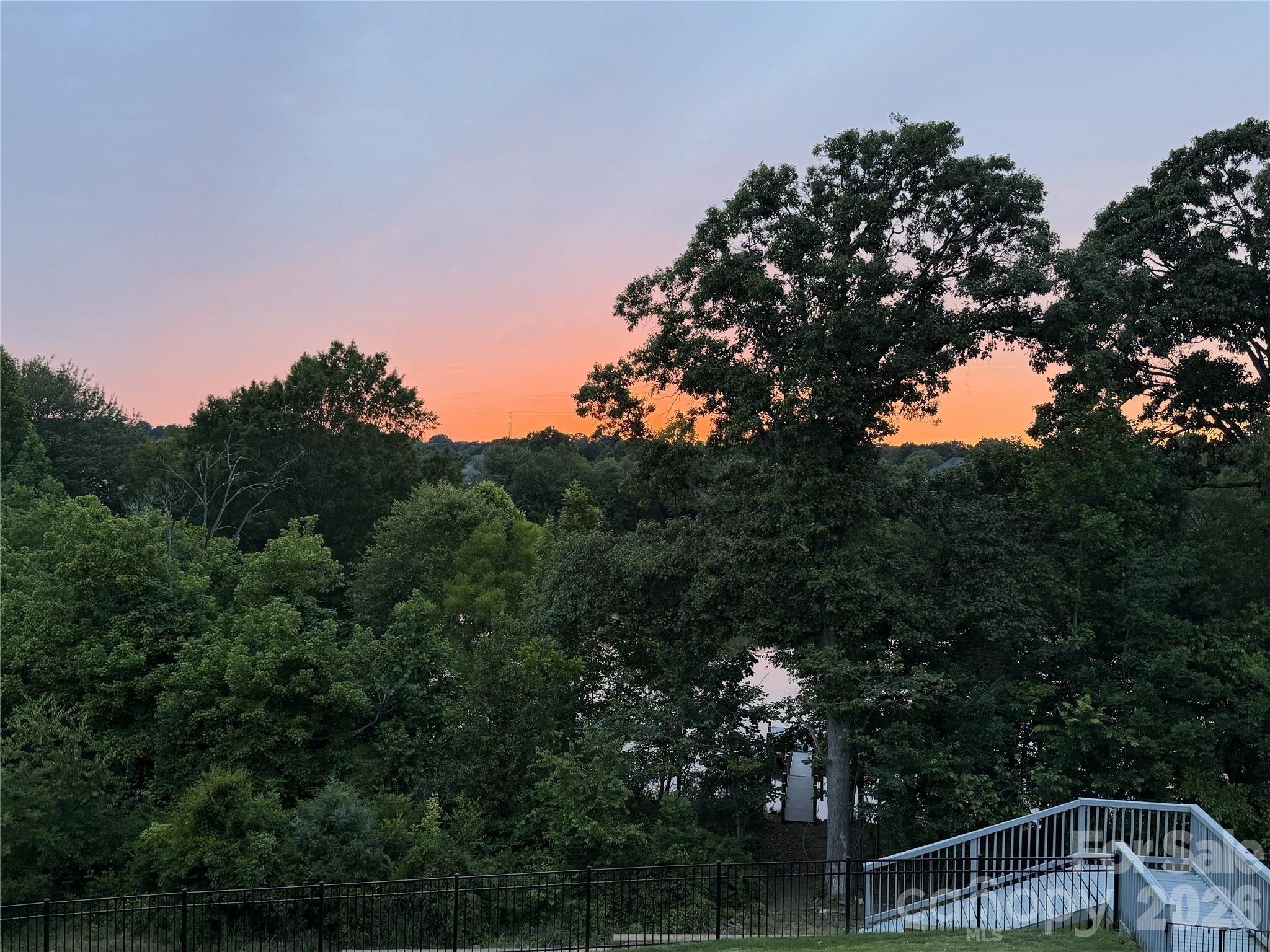 309 W Waterlynn Road — Mooresville