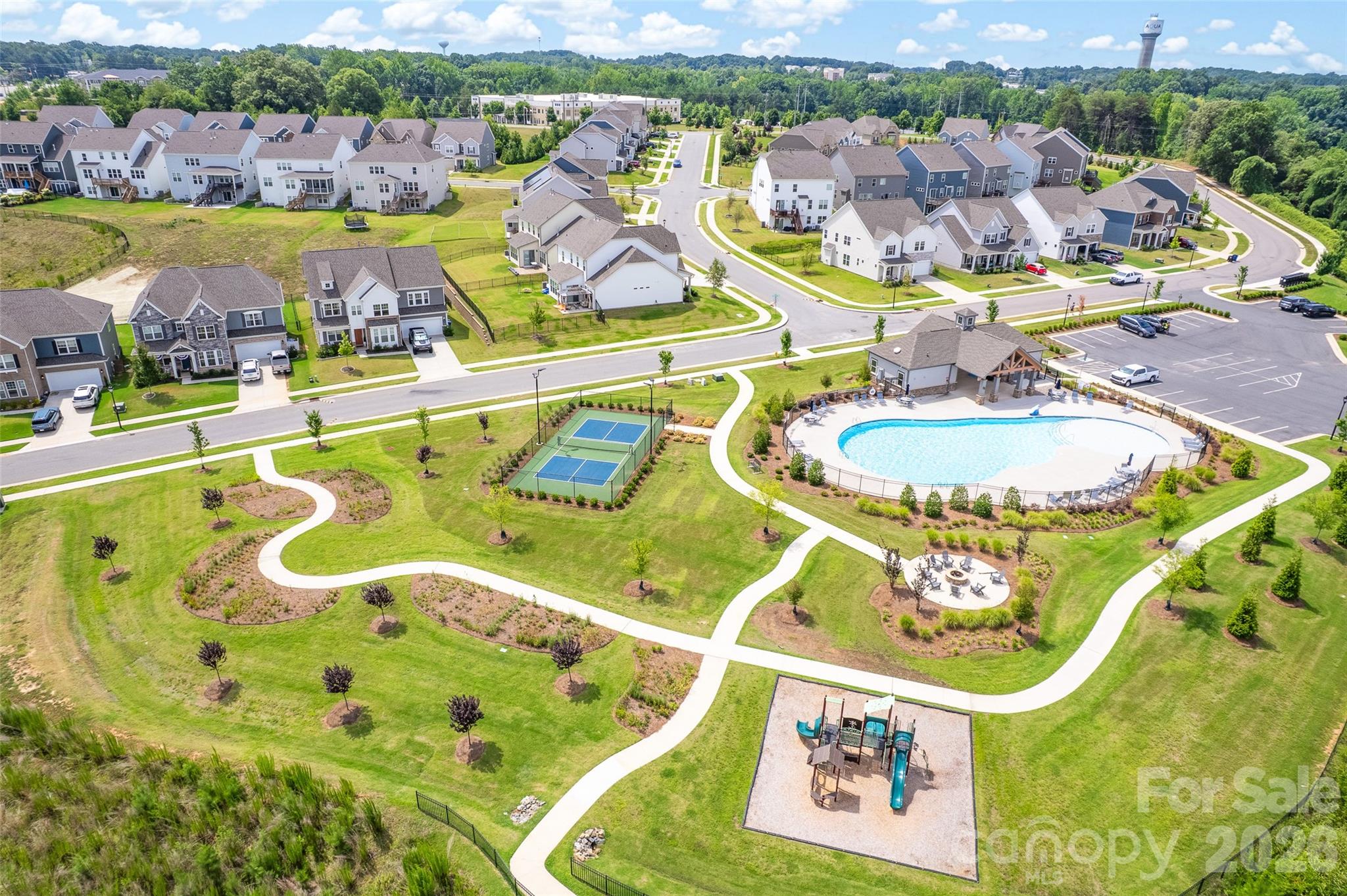 309 W Waterlynn Road — Mooresville