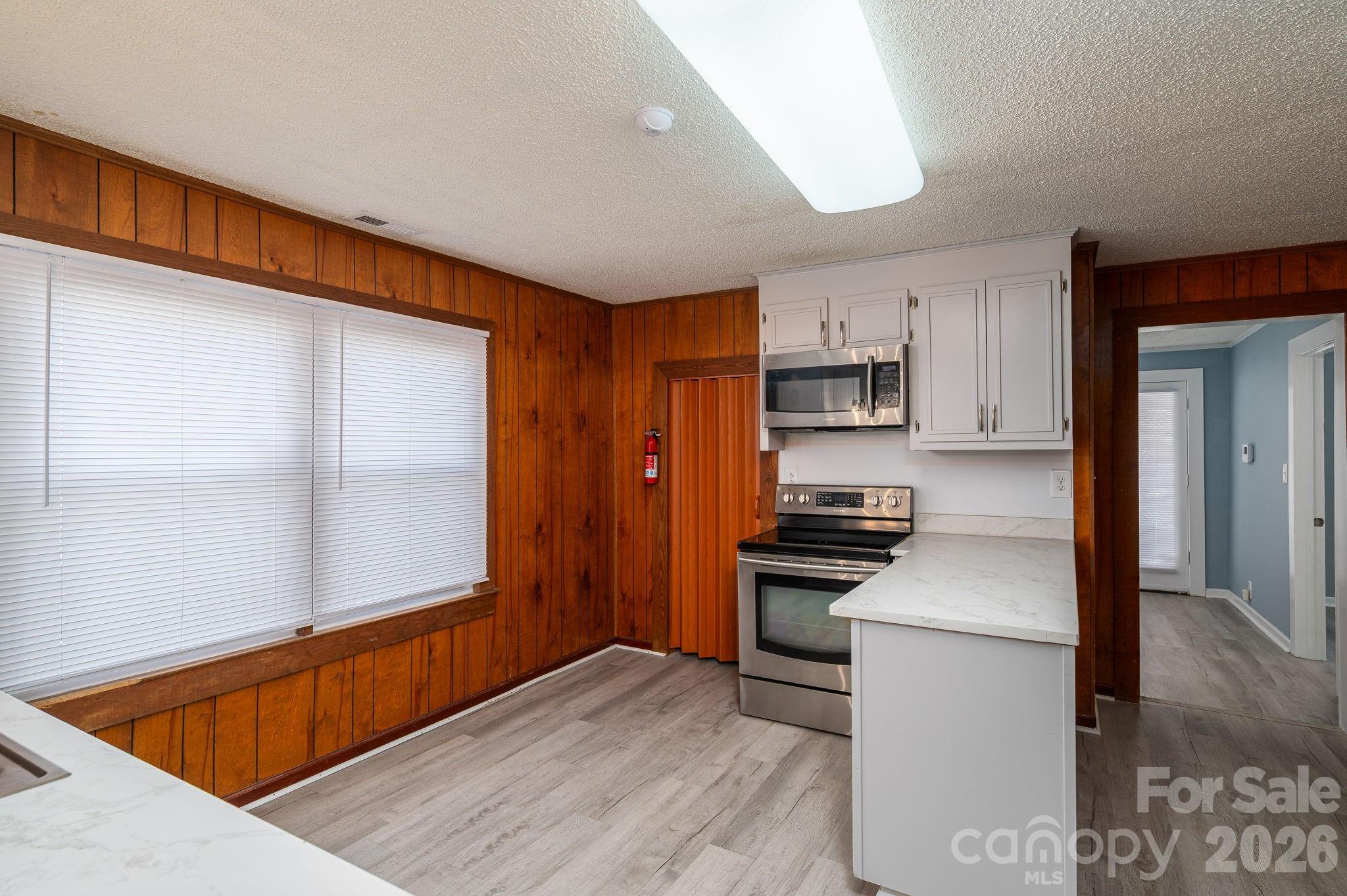 2825 E Long Avenue — Gastonia