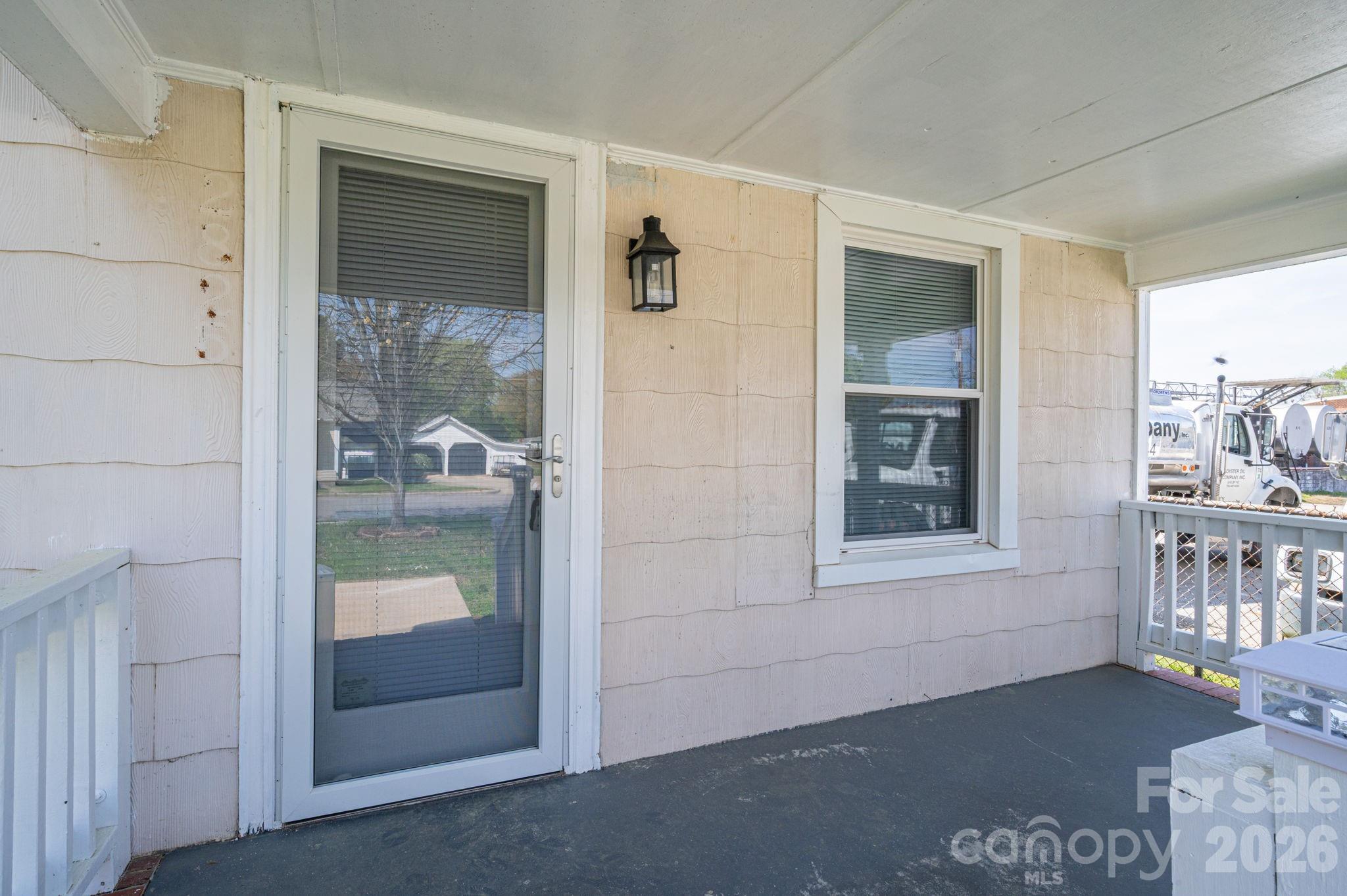 2825 E Long Avenue — Gastonia