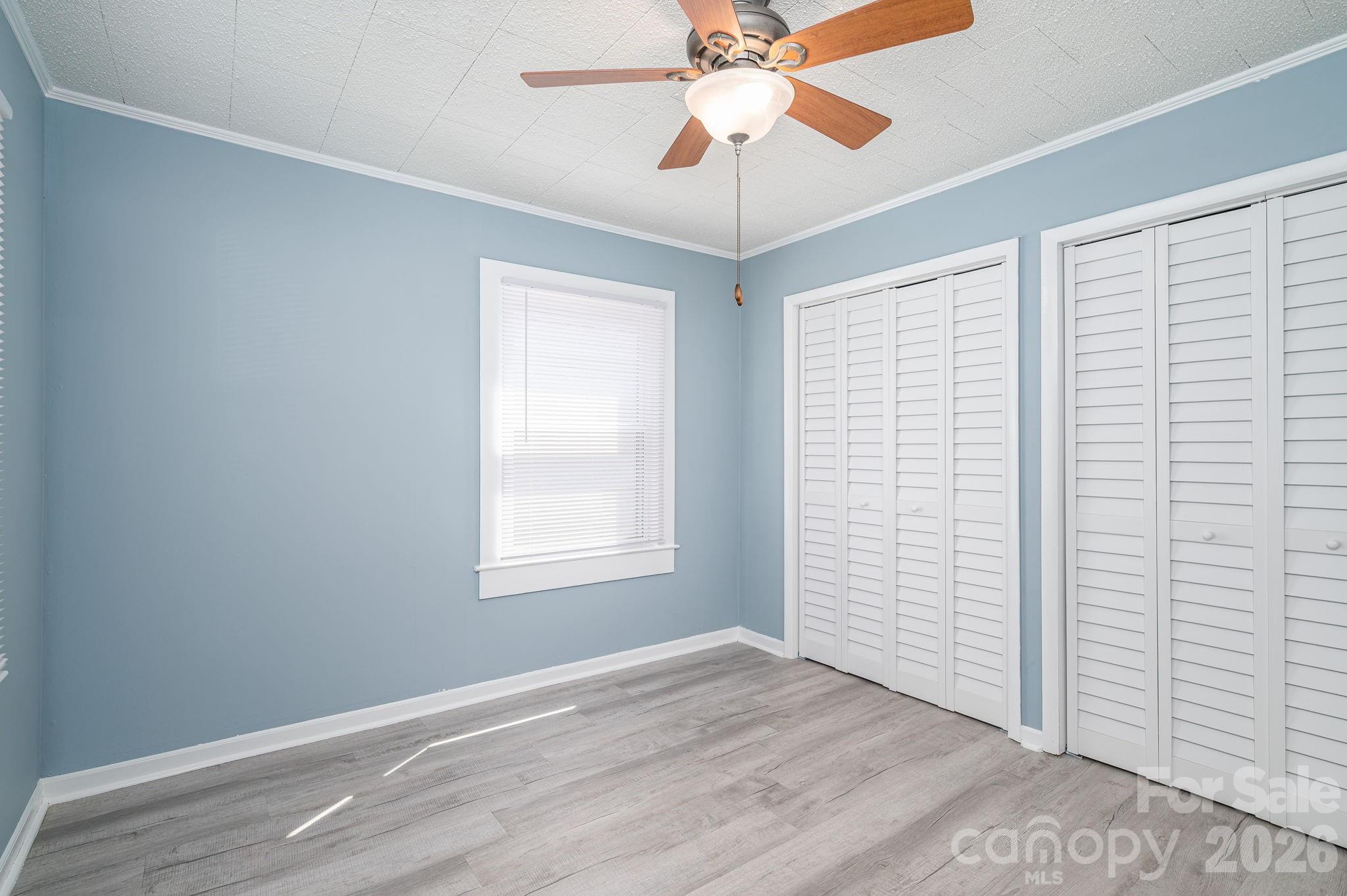 2825 E Long Avenue — Gastonia