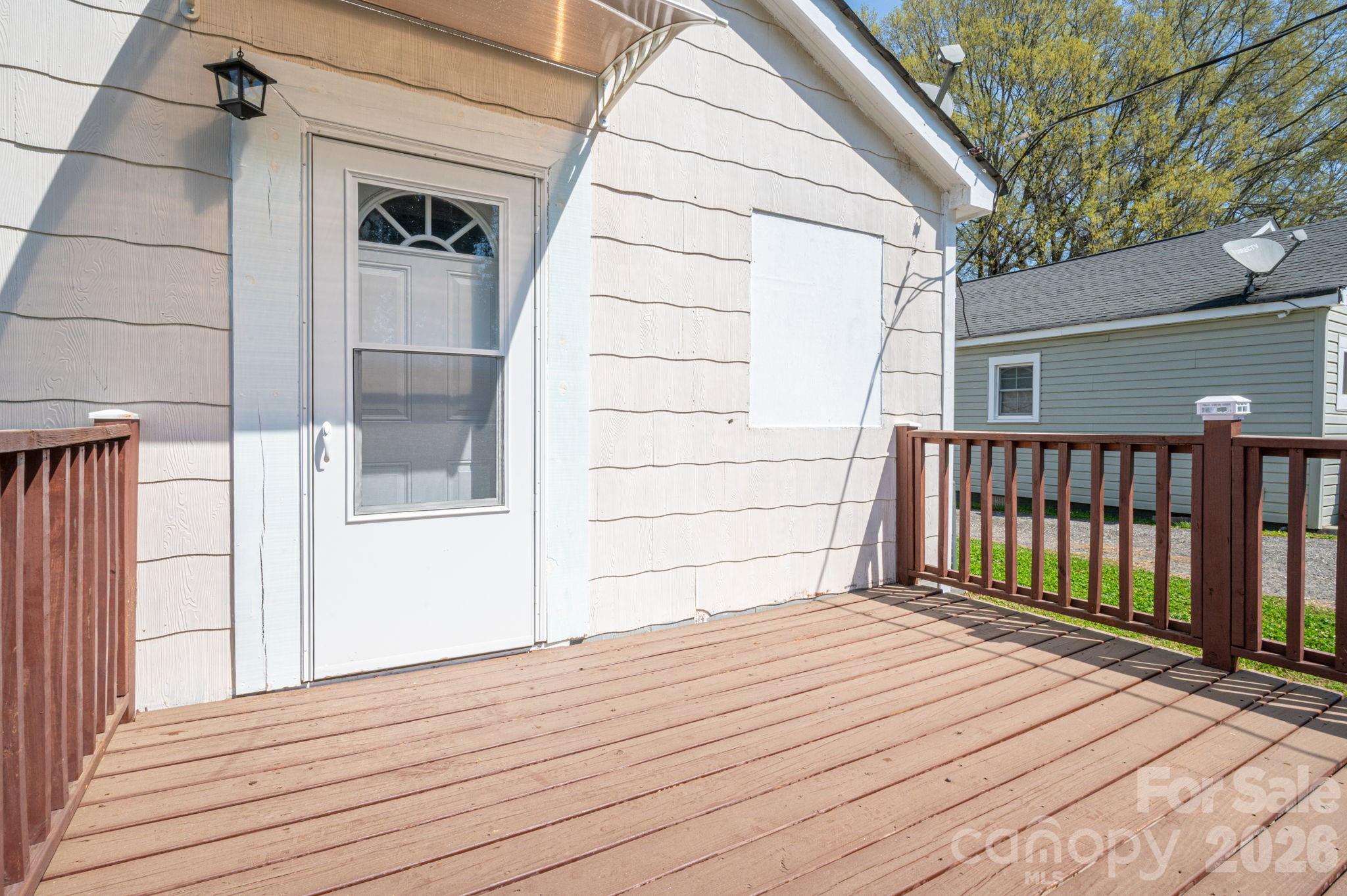 2825 E Long Avenue — Gastonia
