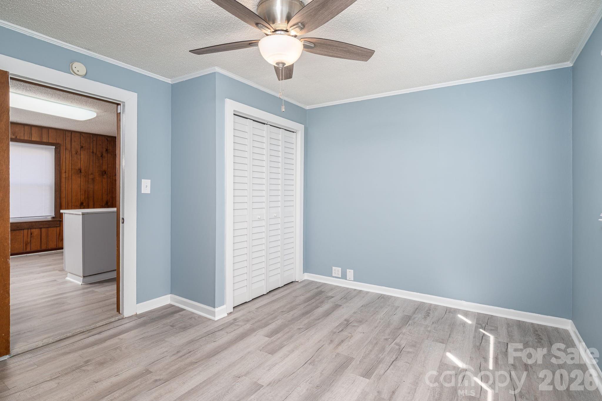 2825 E Long Avenue — Gastonia