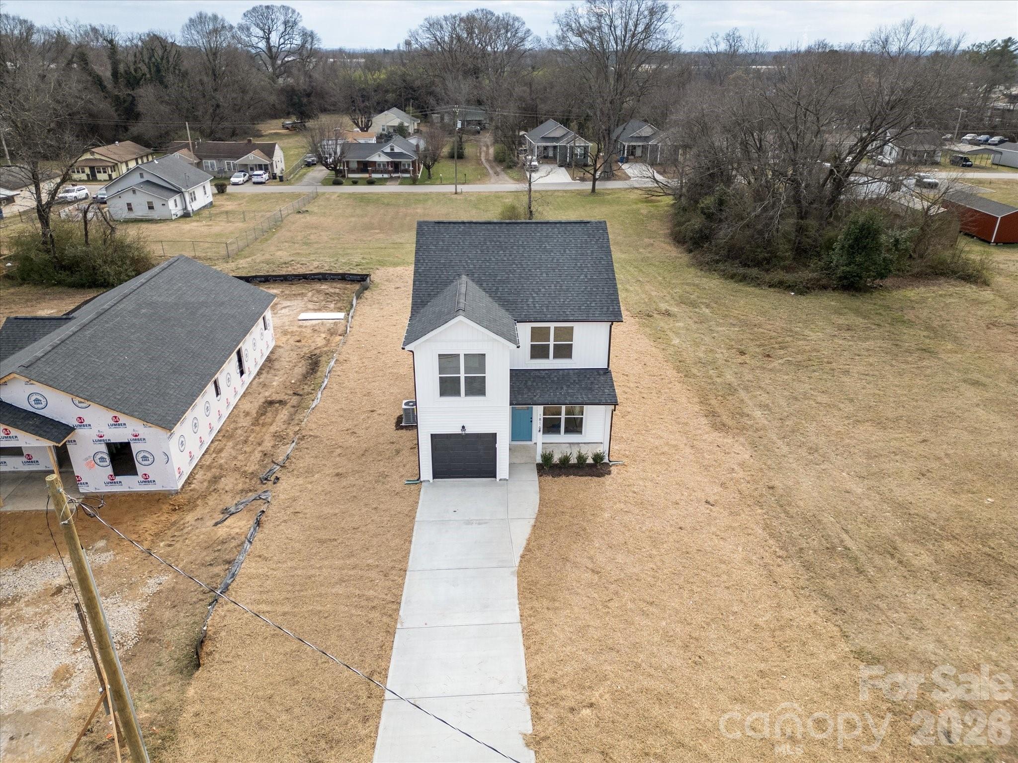 1816 E Greenbriar Road — Statesville