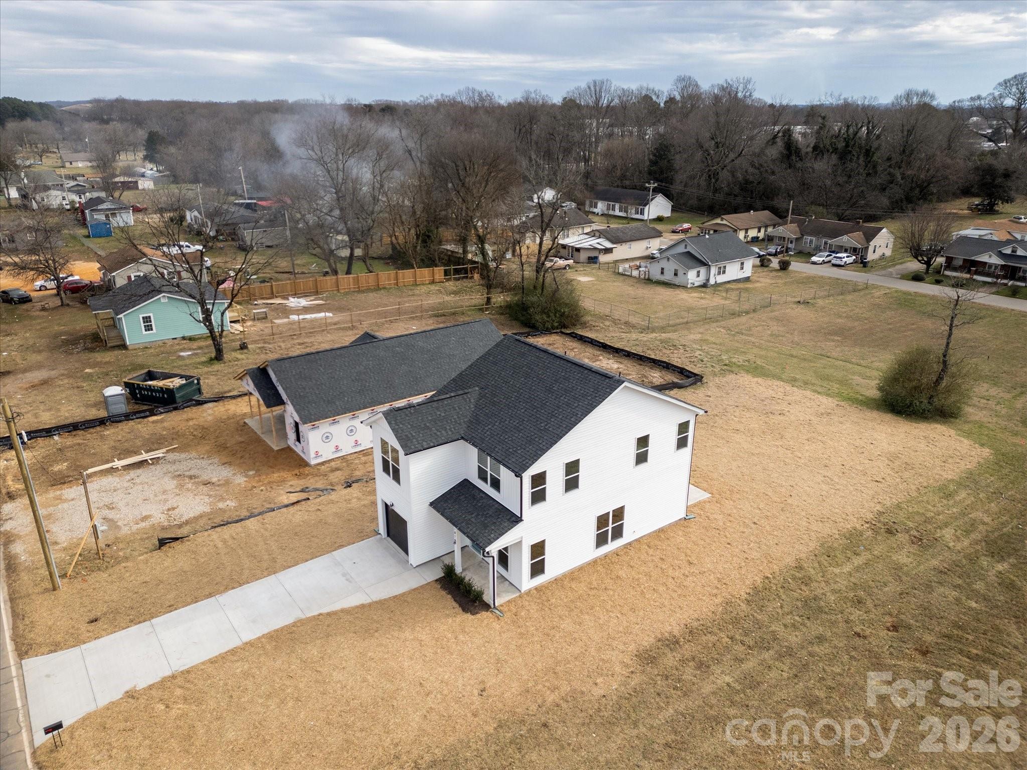 1816 E Greenbriar Road — Statesville