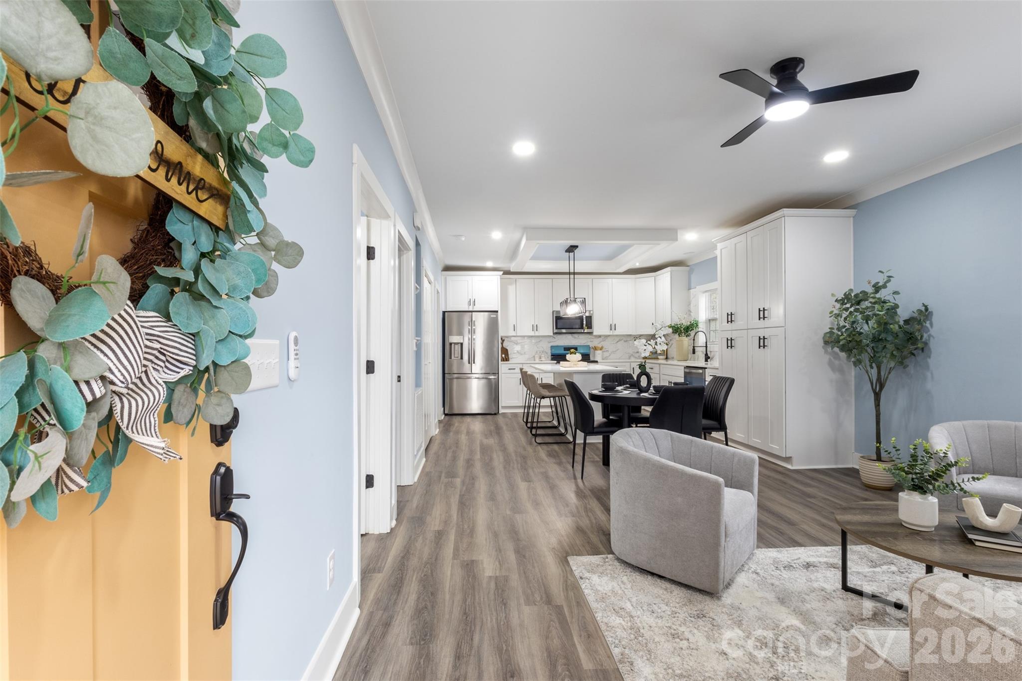 305 E Henry Street — Belmont