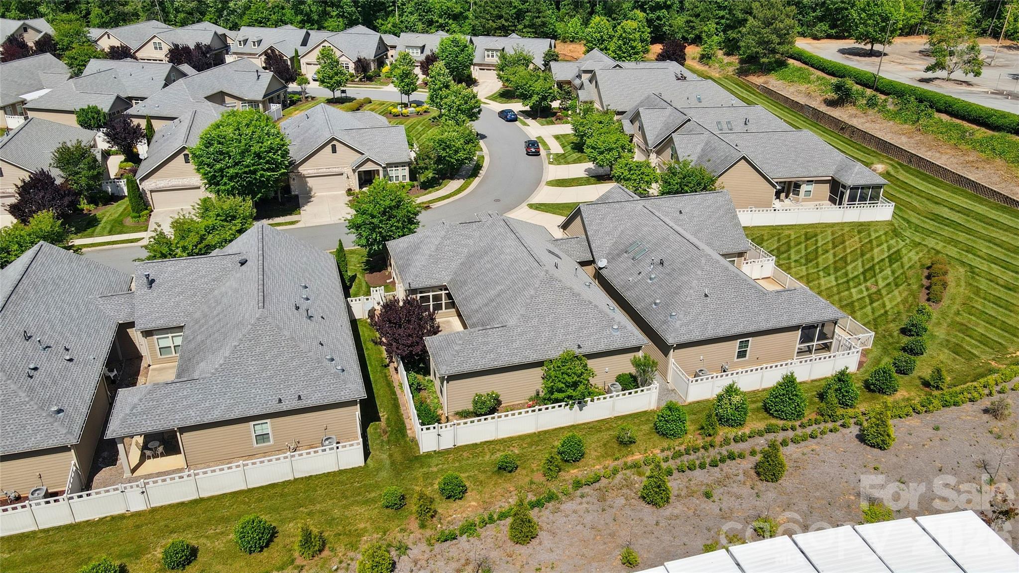 5028 Polo Gate Boulevard — Charlotte