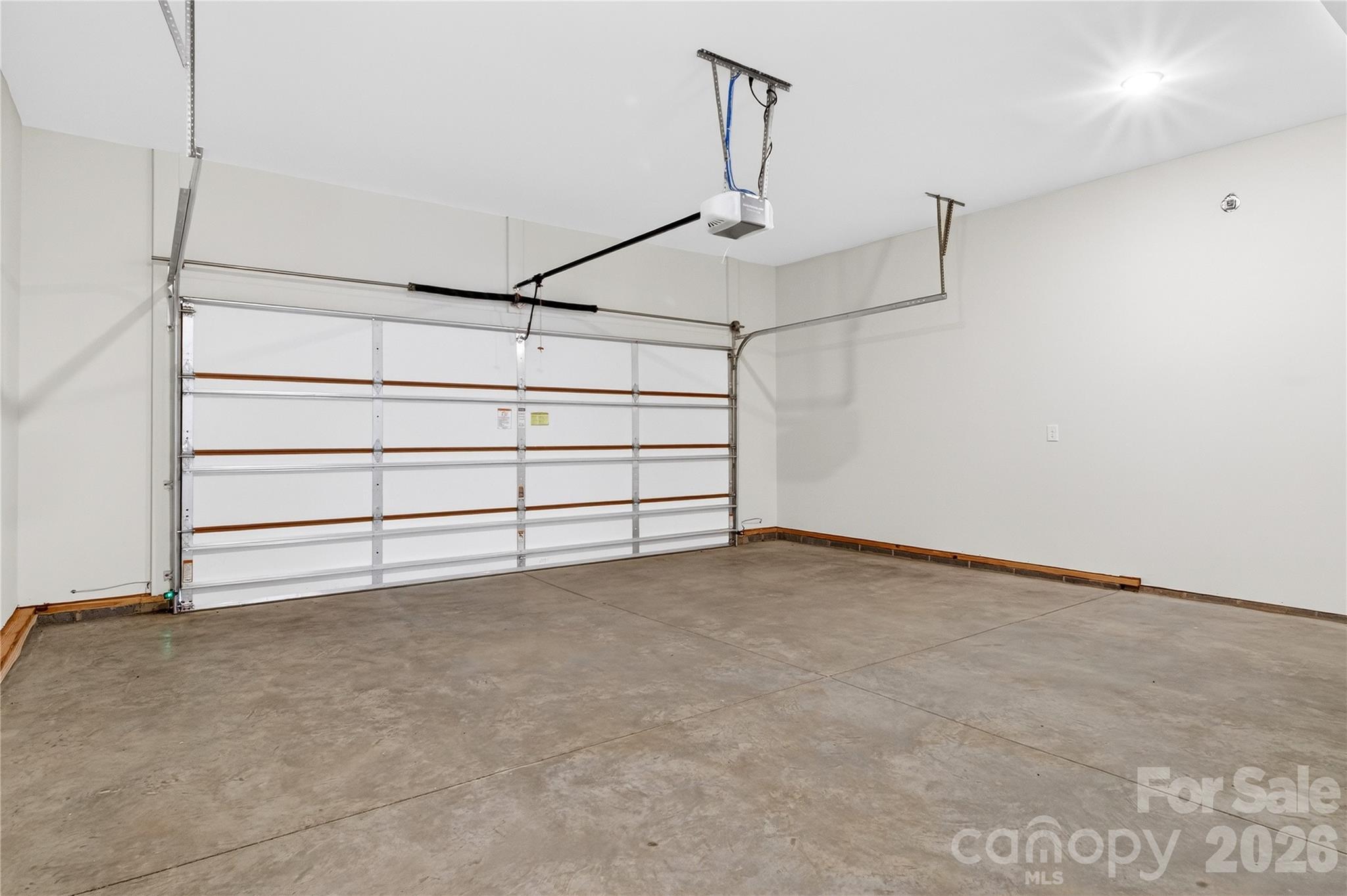 229 Shenandoah Loop — Troutman