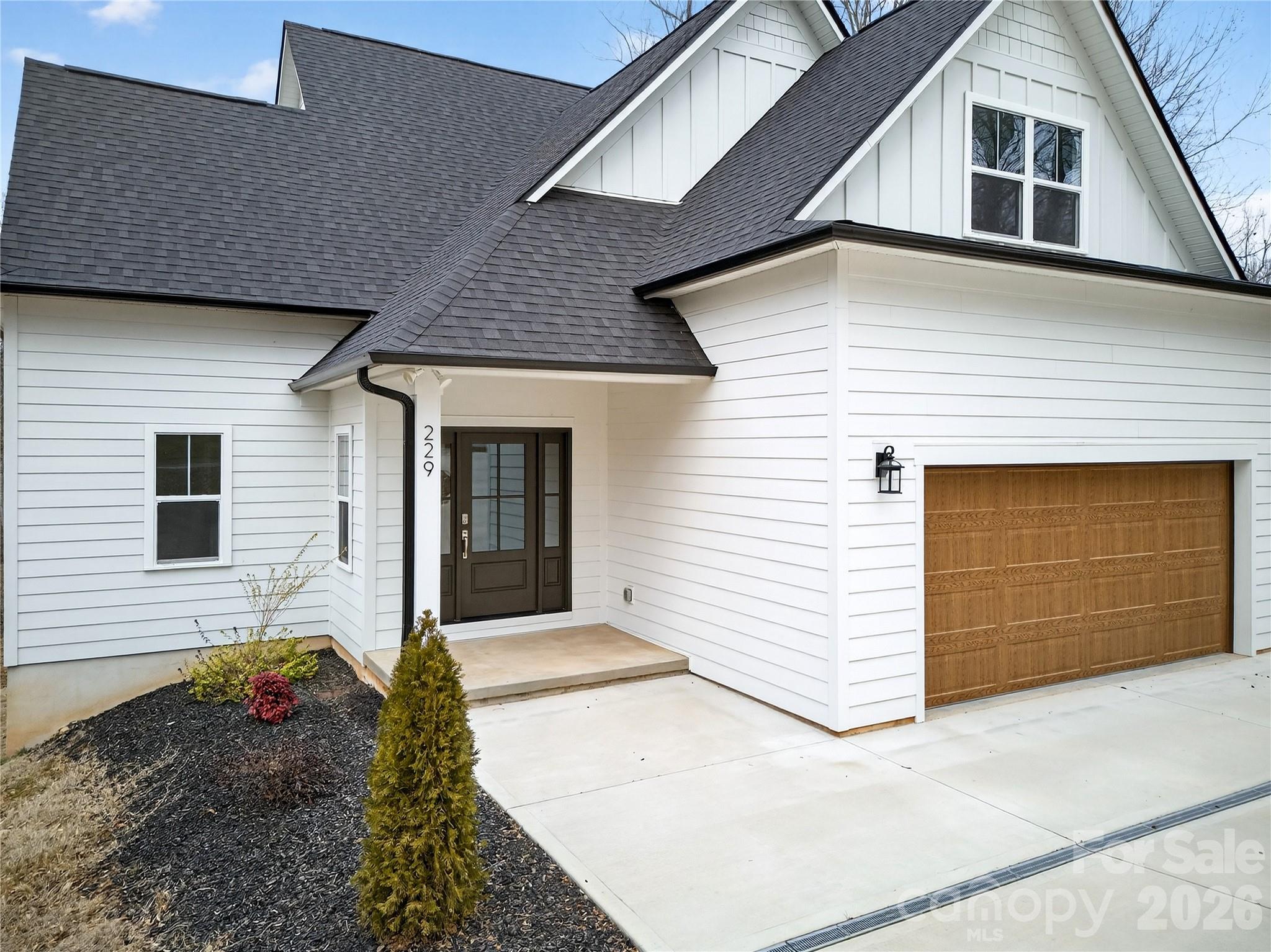 229 Shenandoah Loop — Troutman