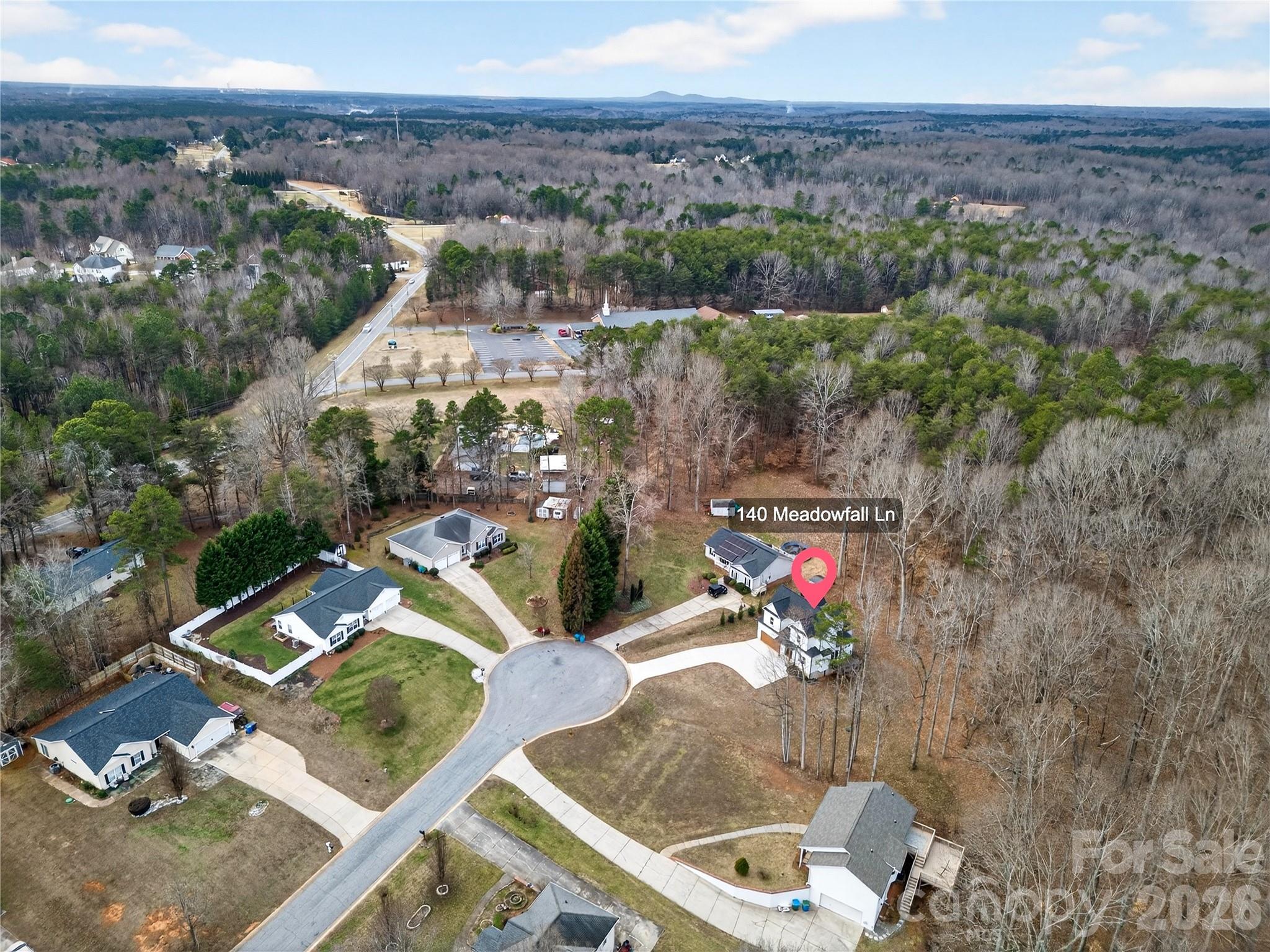 140 Meadowfall Lane — Troutman