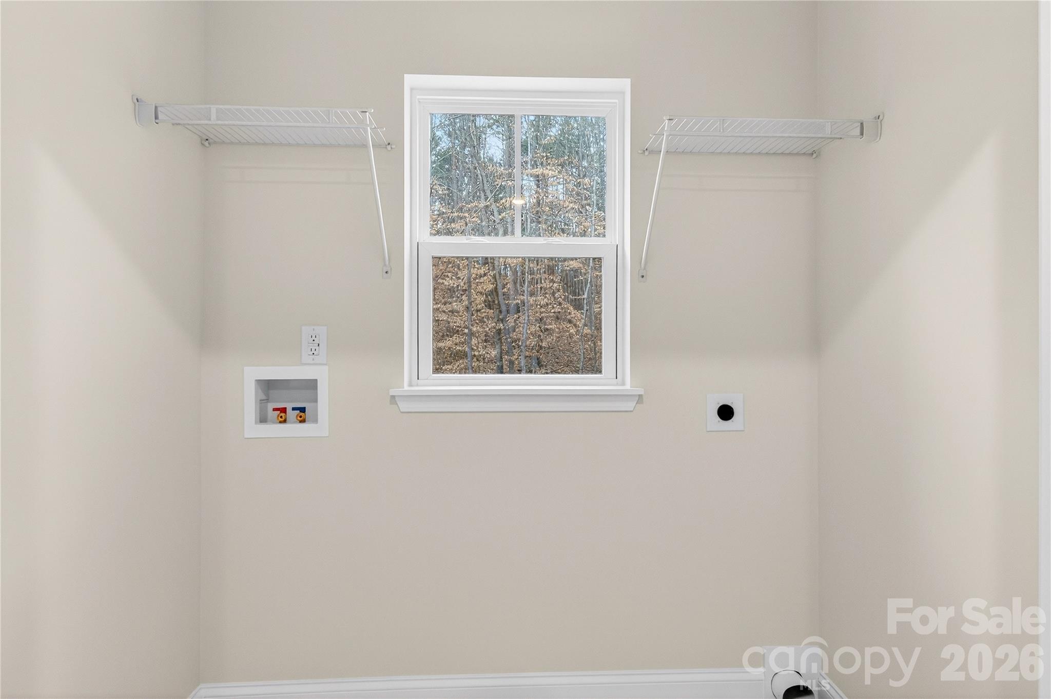 140 Meadowfall Lane — Troutman