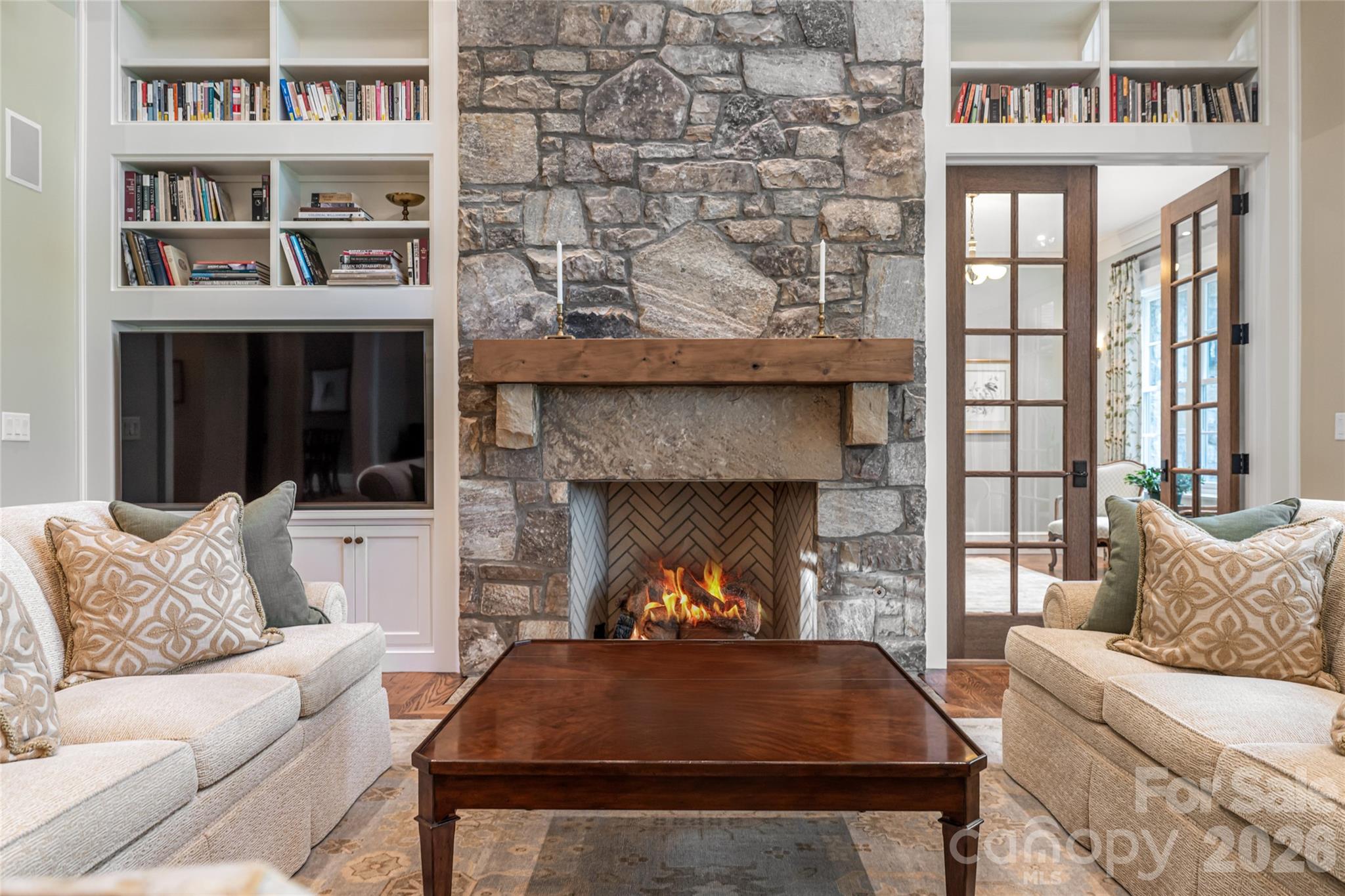 402 Vanderbilt Road — Asheville