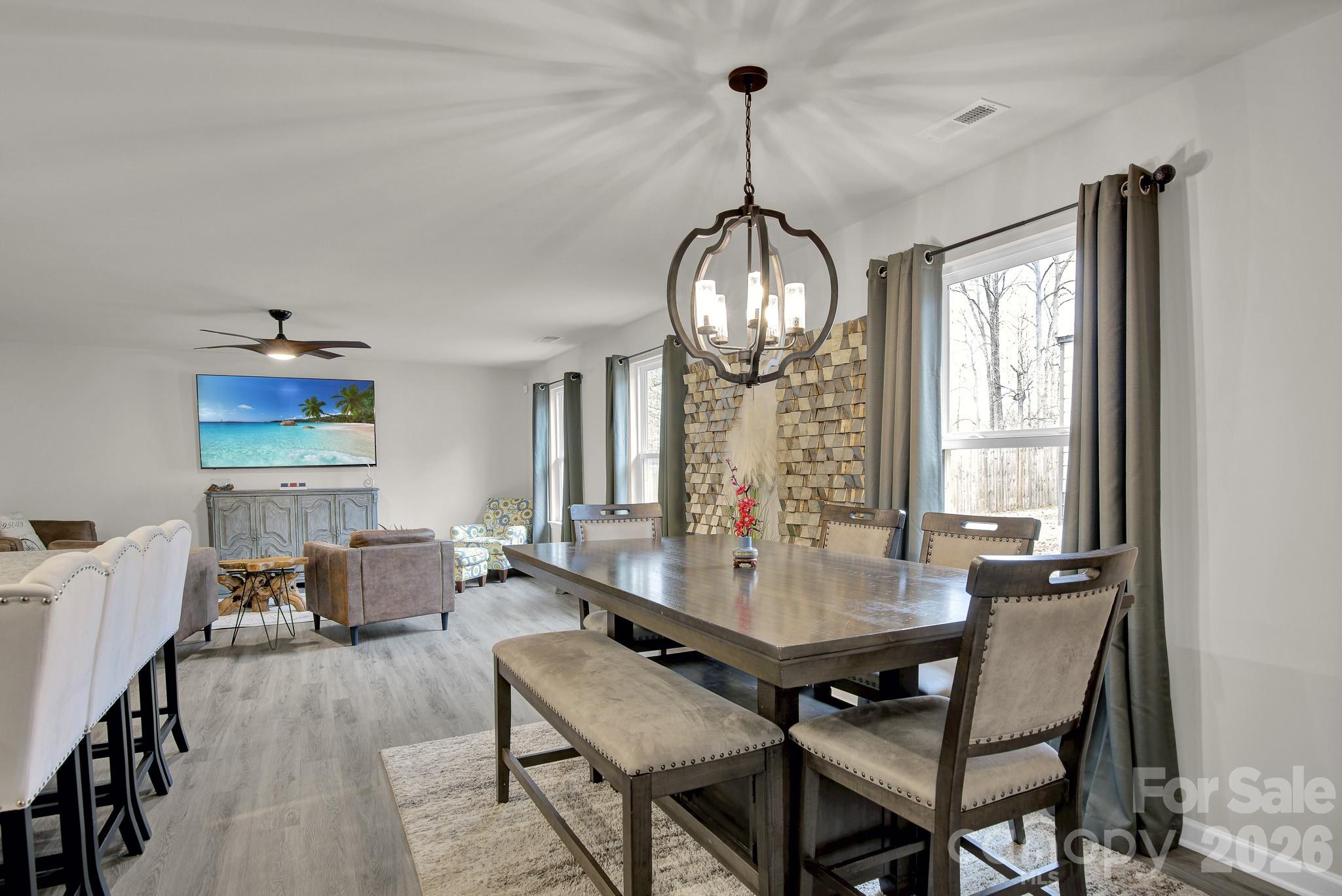 865 Old Linwood Road — Lexington