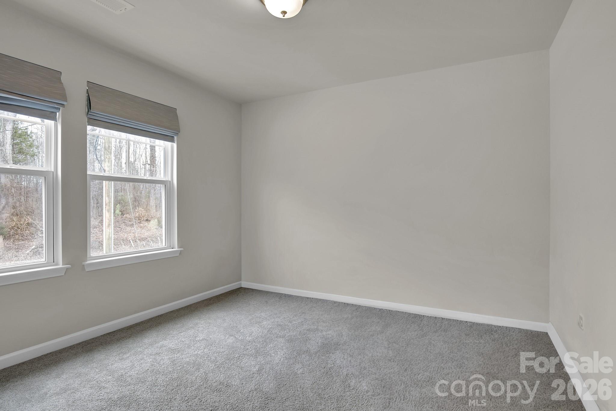865 Old Linwood Road — Lexington