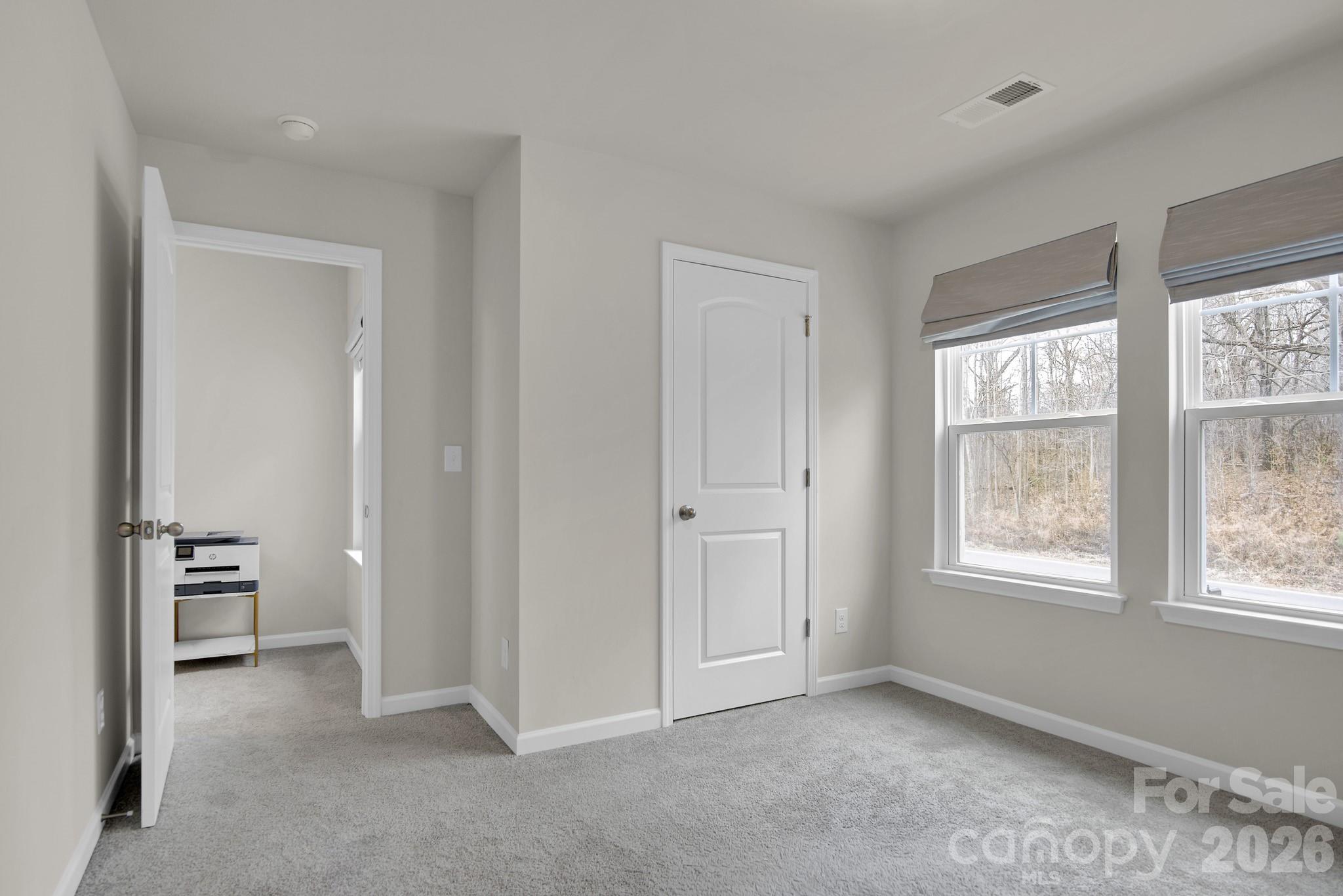 865 Old Linwood Road — Lexington