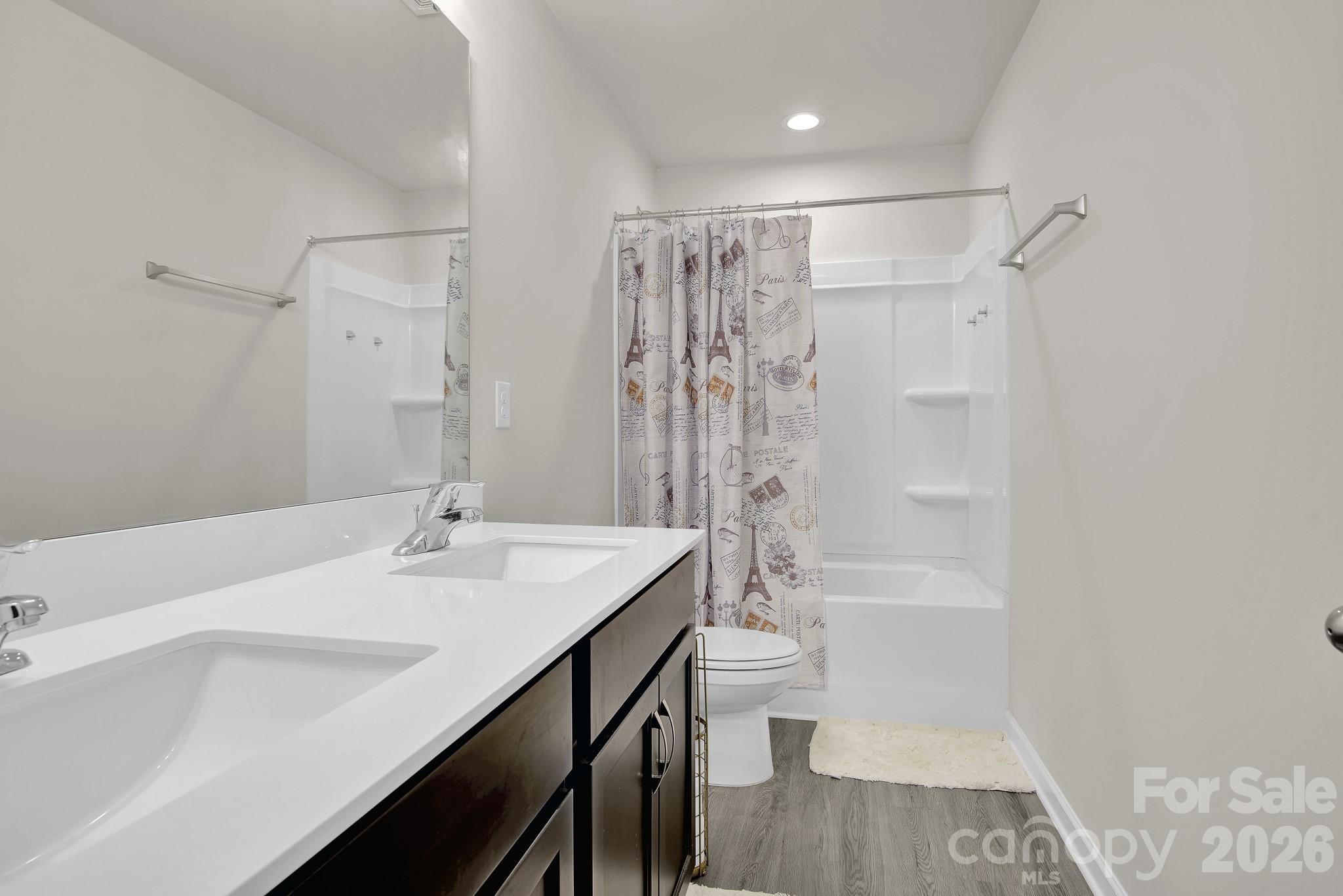 865 Old Linwood Road — Lexington