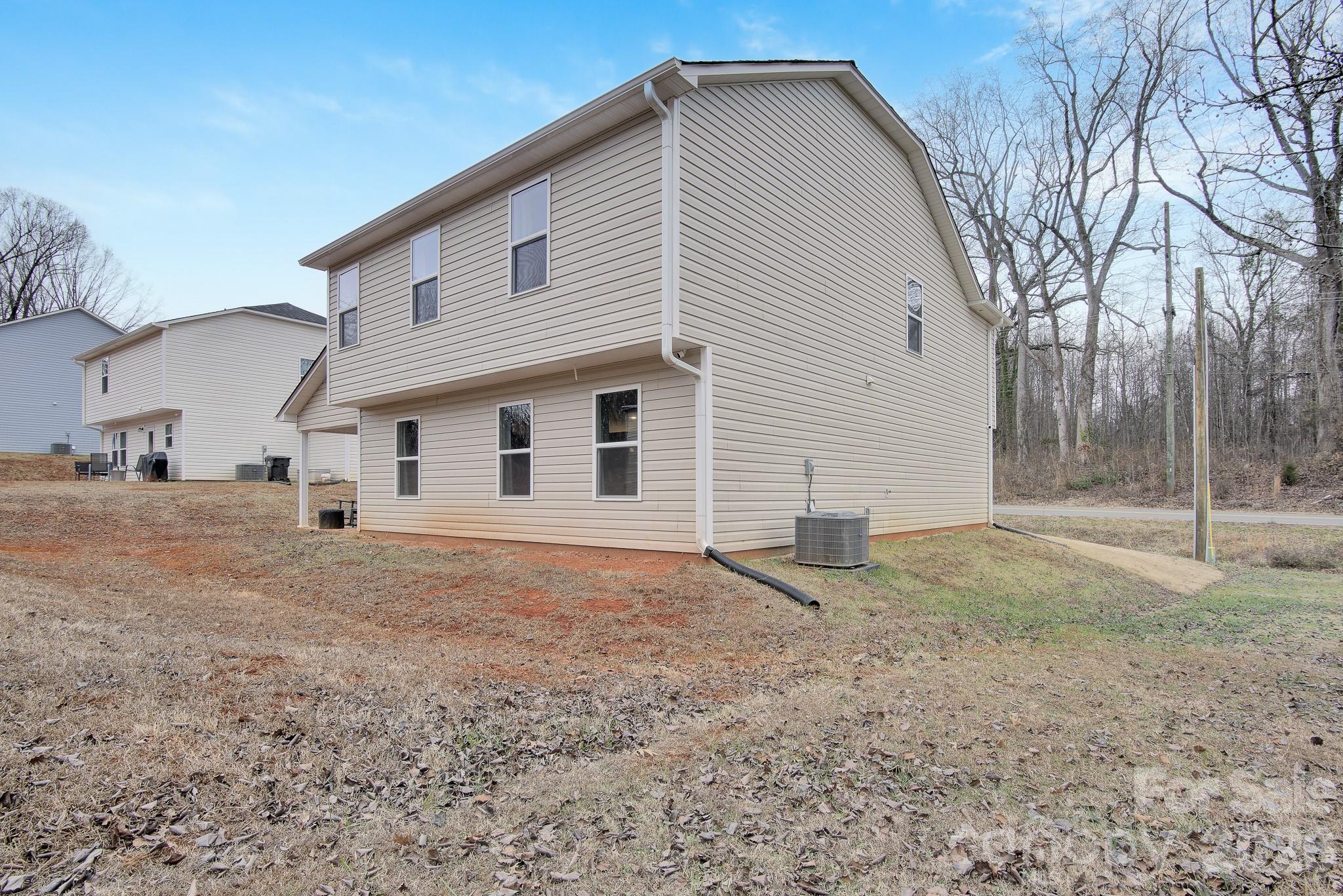 865 Old Linwood Road — Lexington