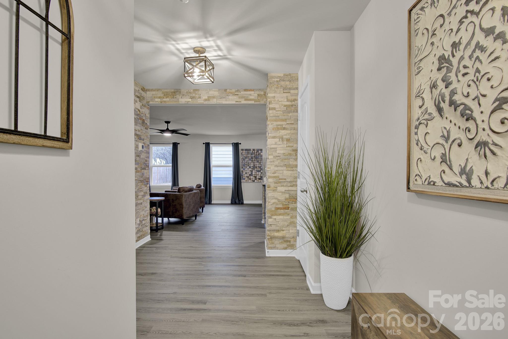 865 Old Linwood Road — Lexington