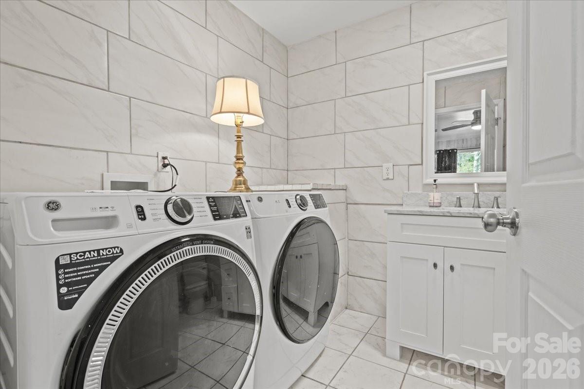 317 Thomas Street — Bennettsville