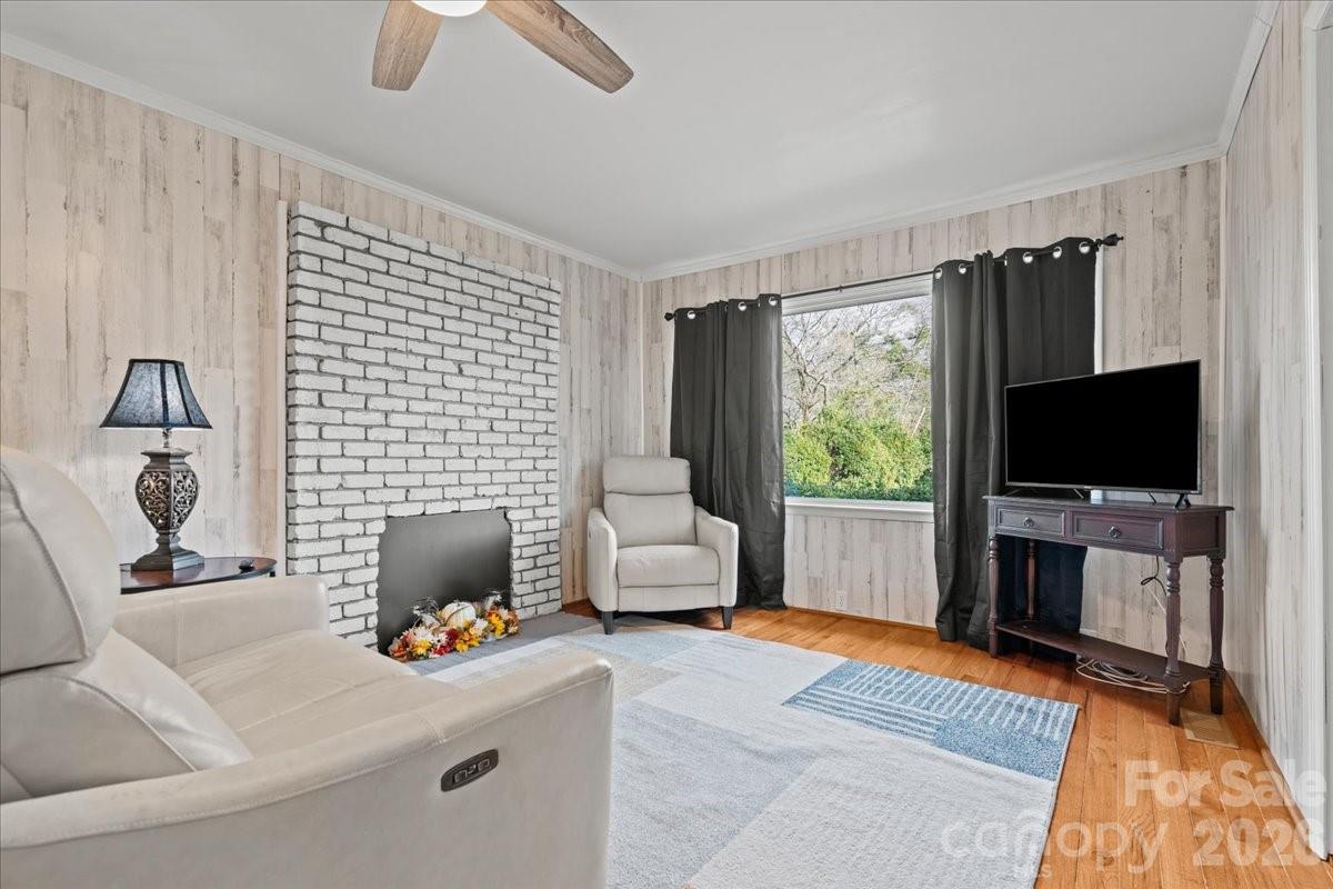 317 Thomas Street — Bennettsville