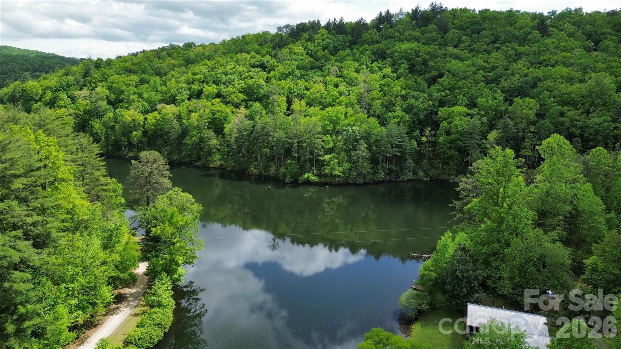 820 Shuler Lake Road — Robbinsville
