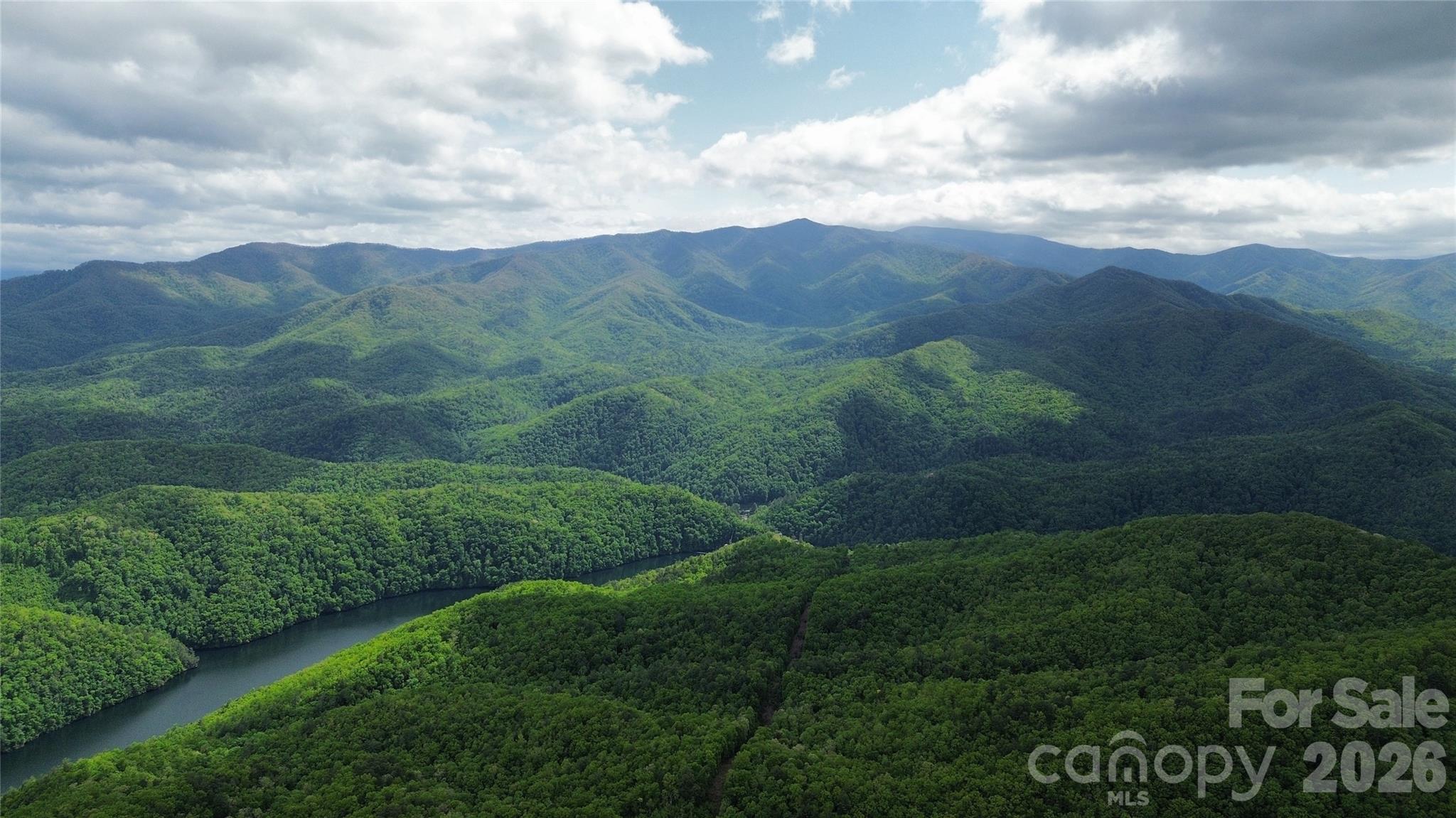 820 Shuler Lake Road — Robbinsville