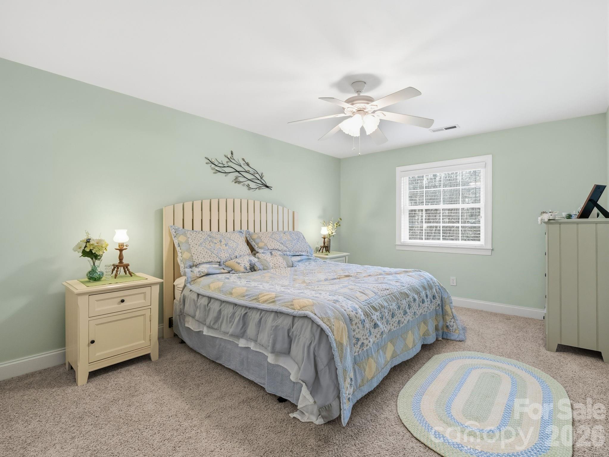 220 Jonathan Creek Drive — Etowah