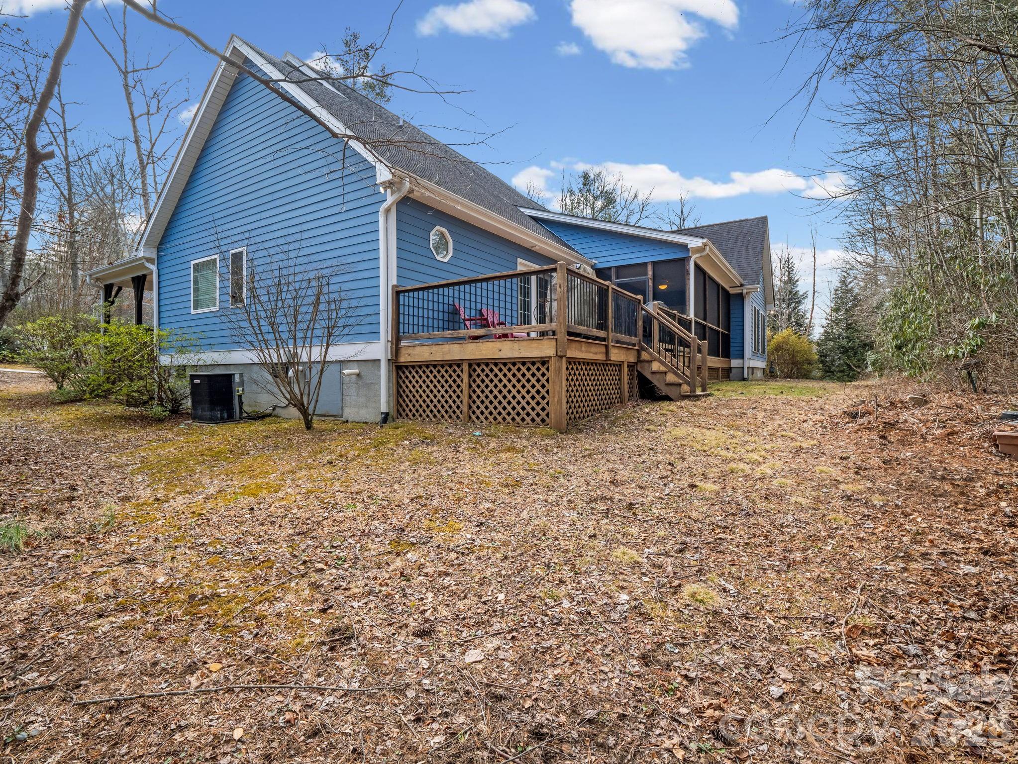 220 Jonathan Creek Drive — Etowah