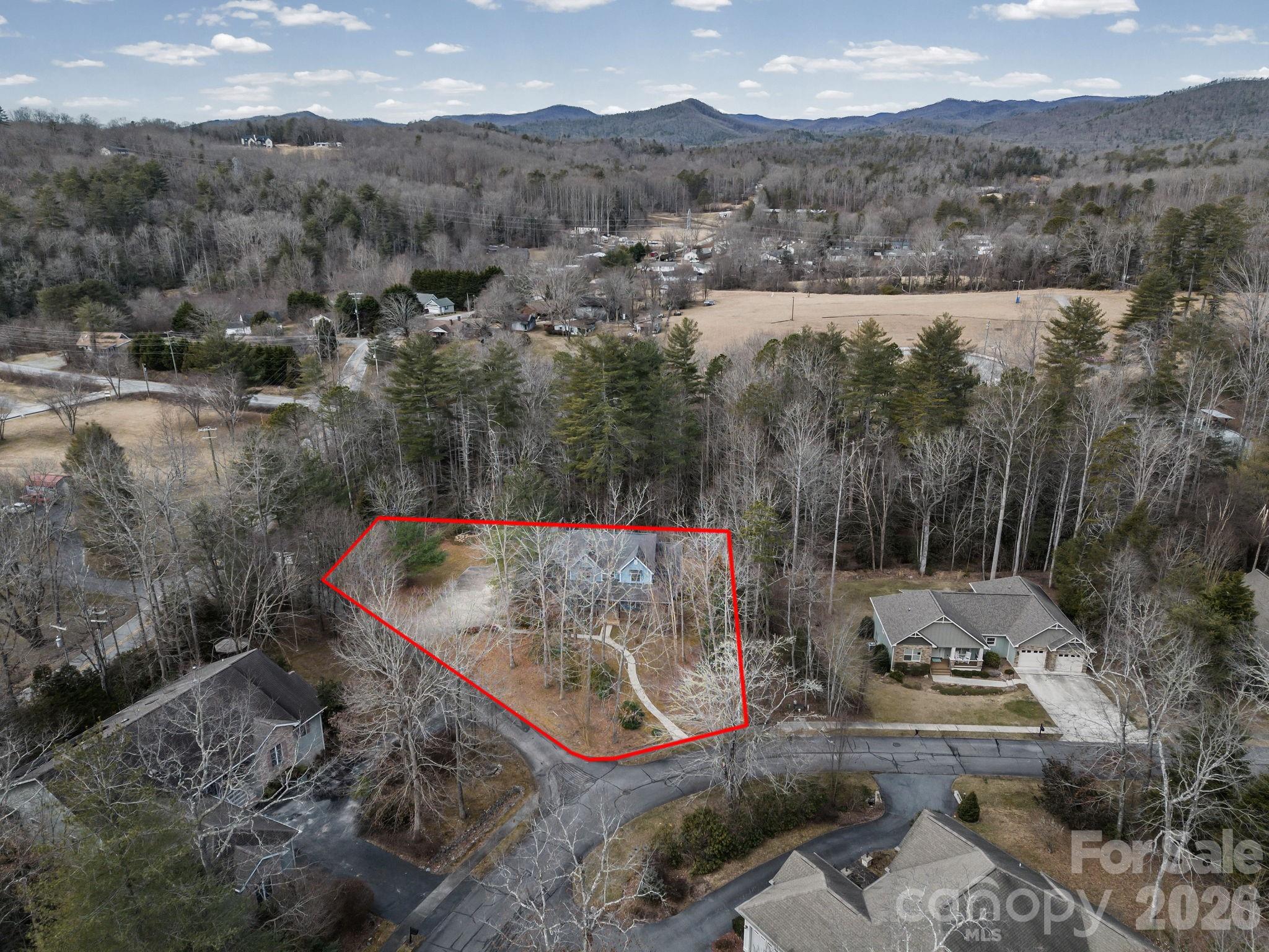 220 Jonathan Creek Drive — Etowah