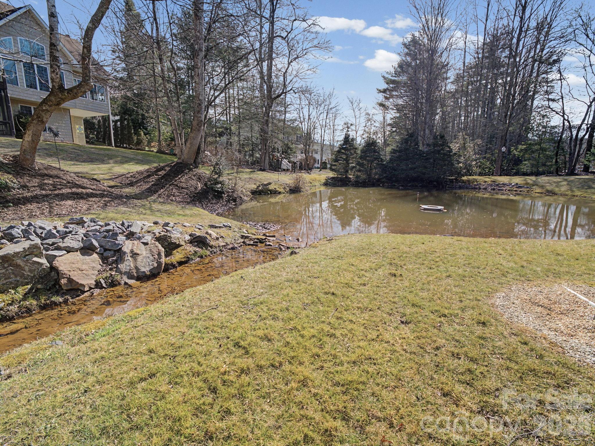 220 Jonathan Creek Drive — Etowah