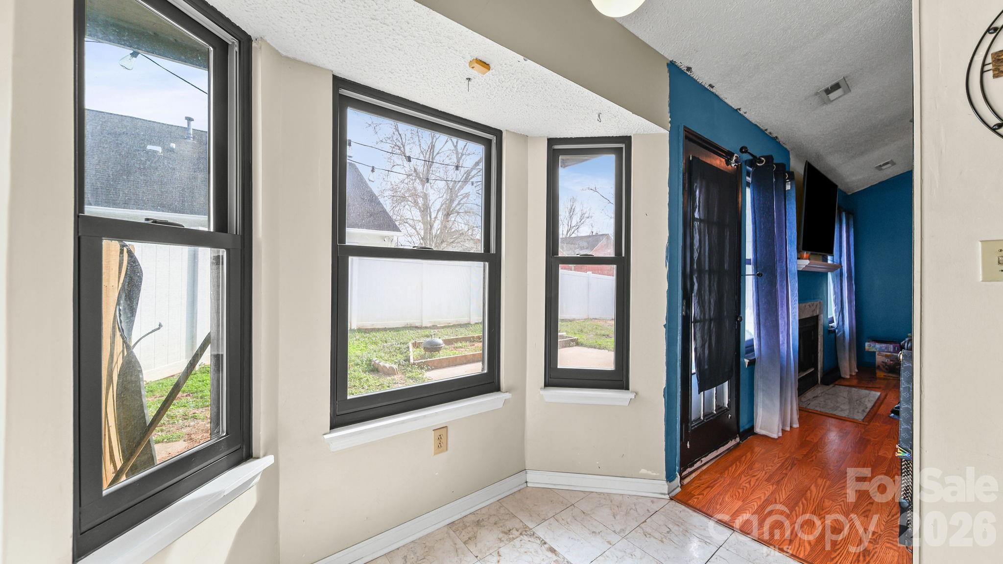 5713 Ebley Lane — Charlotte