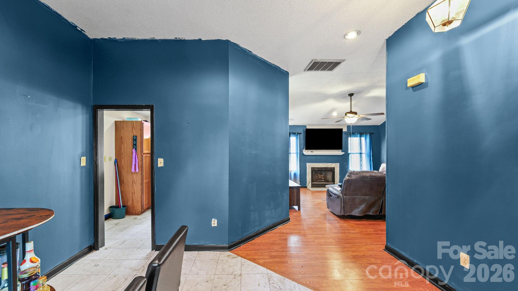 5713 Ebley Lane — Charlotte