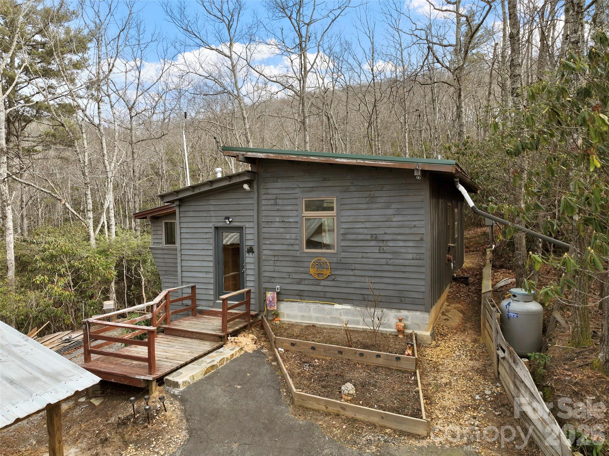 141 Overlook Drive #30 — Spruce Pine
