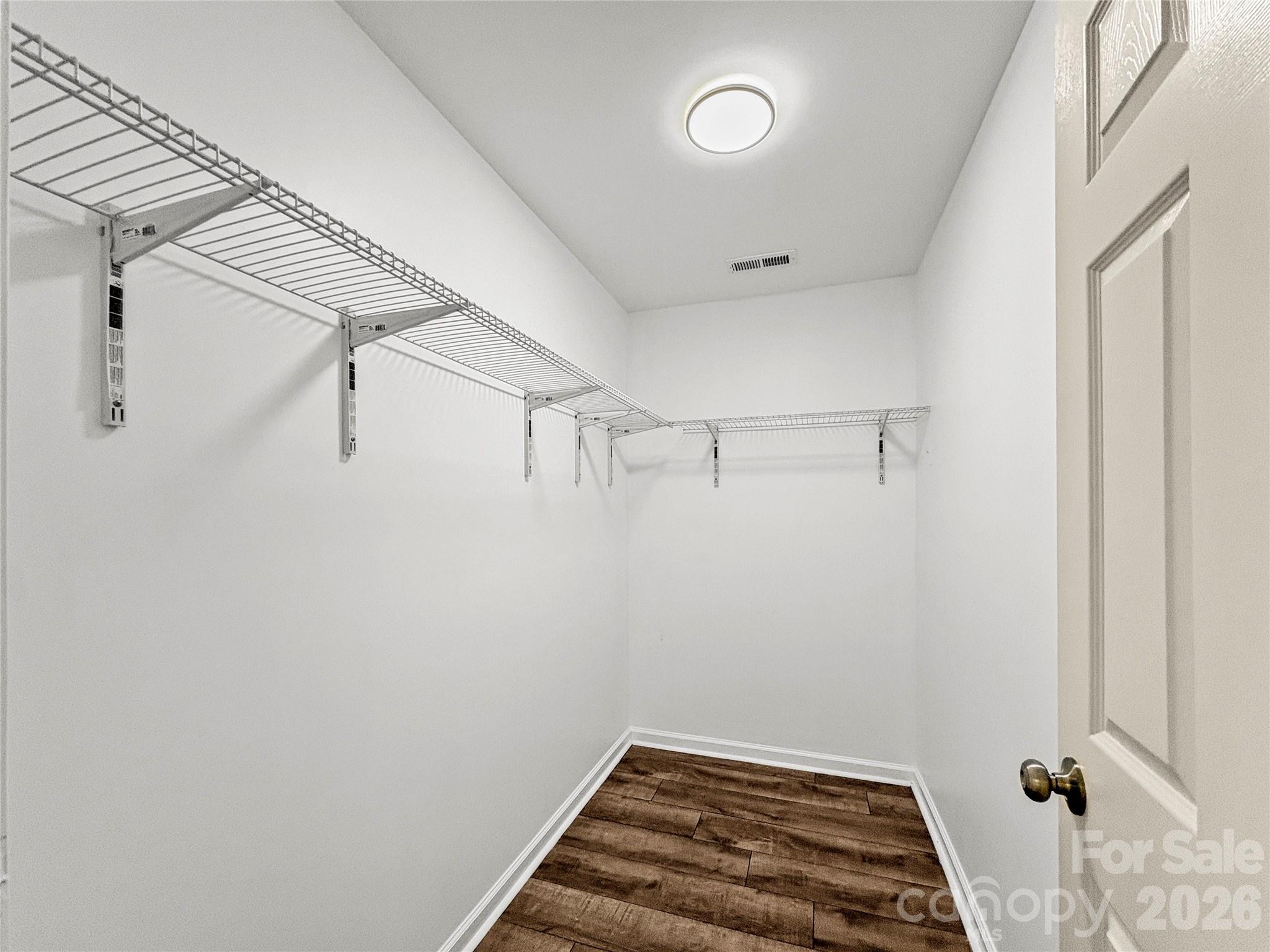 1096 12th Avenue NW — Hickory