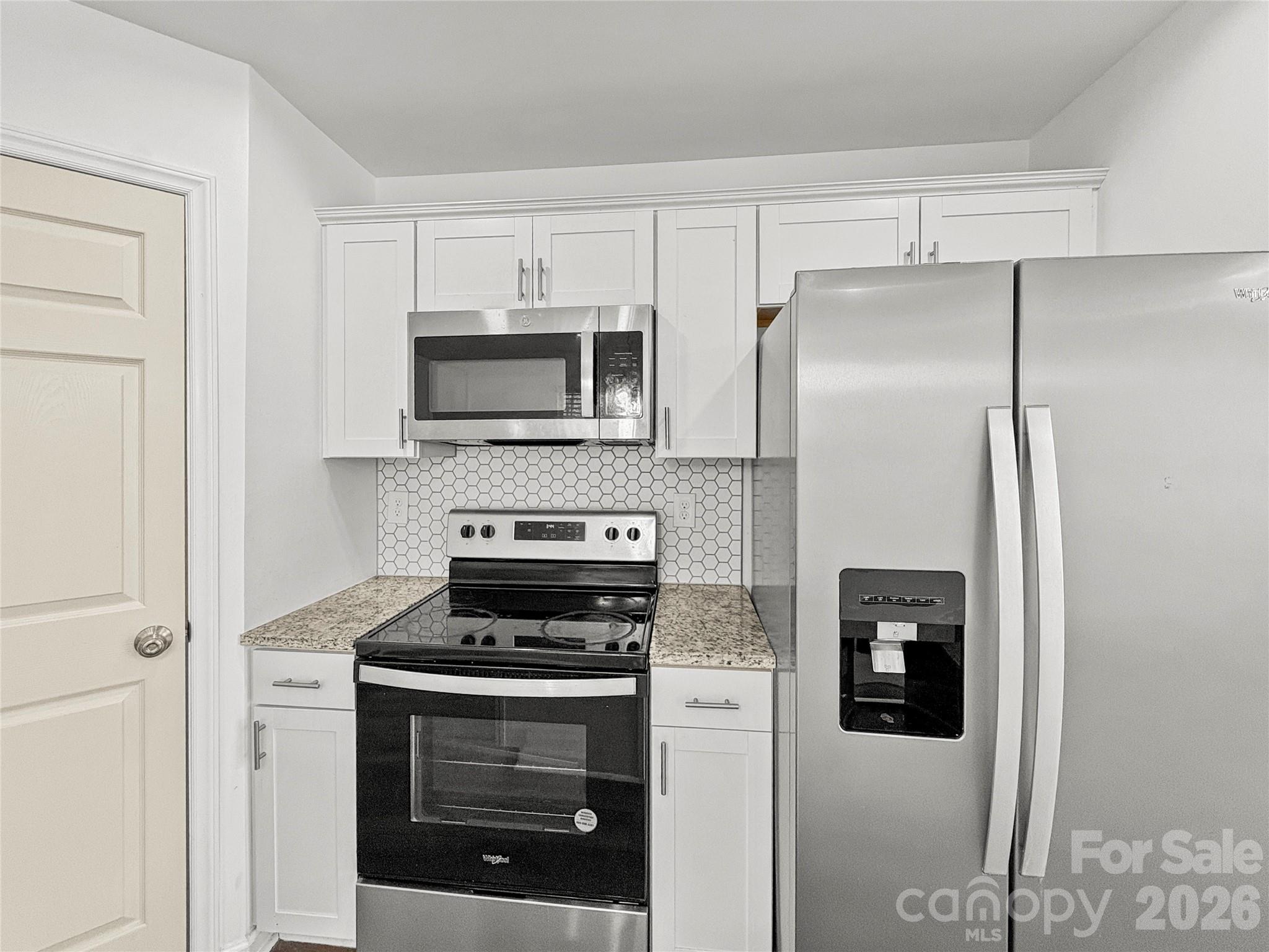 1096 12th Avenue NW — Hickory