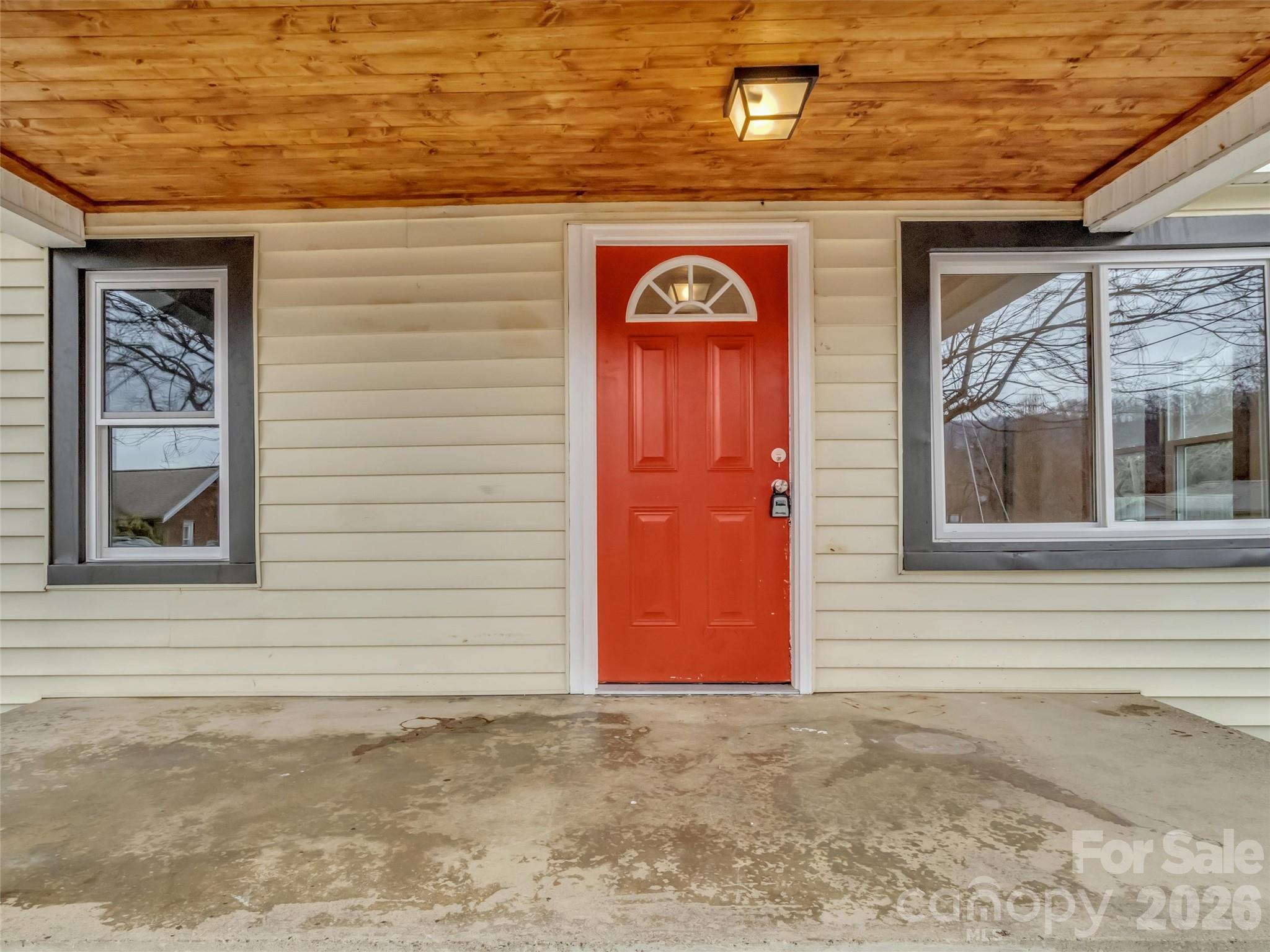 106 Long Street — Waynesville