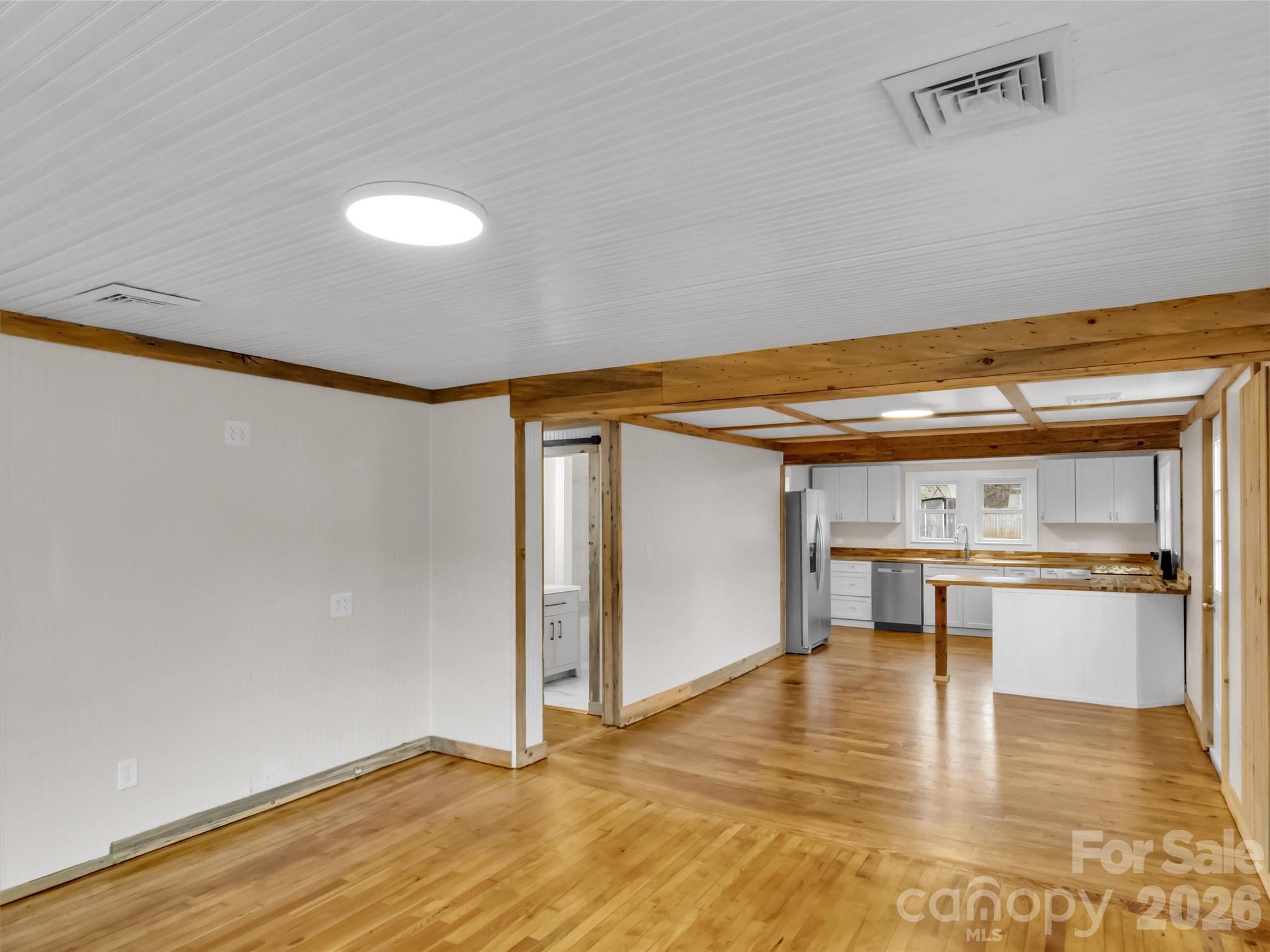 106 Long Street — Waynesville