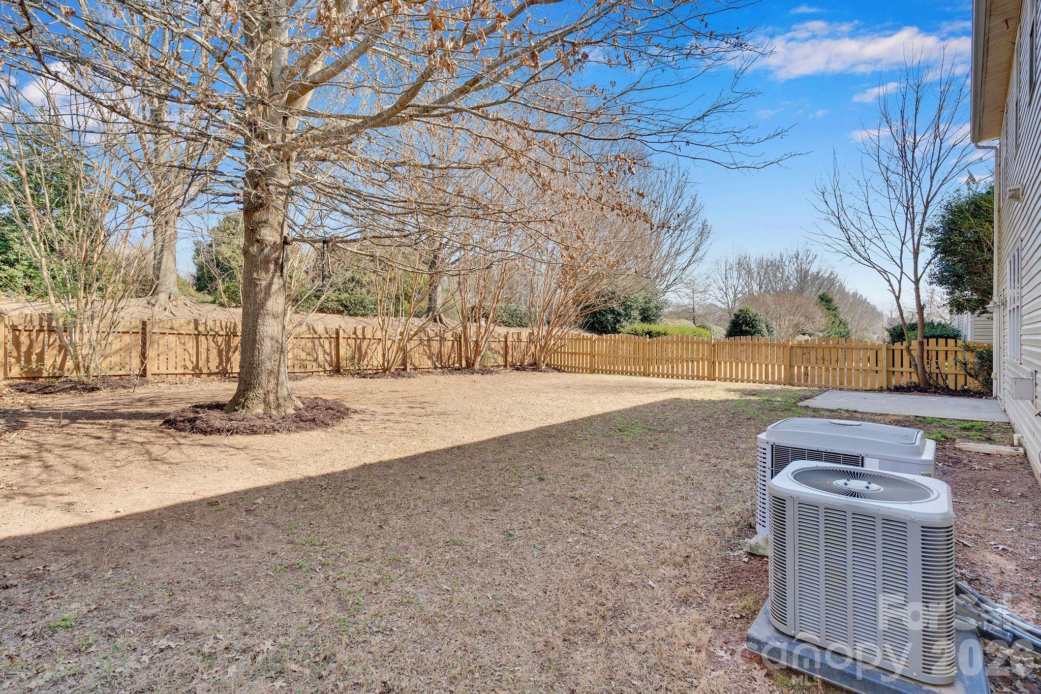 11012 Sedgemoor Lane — Charlotte