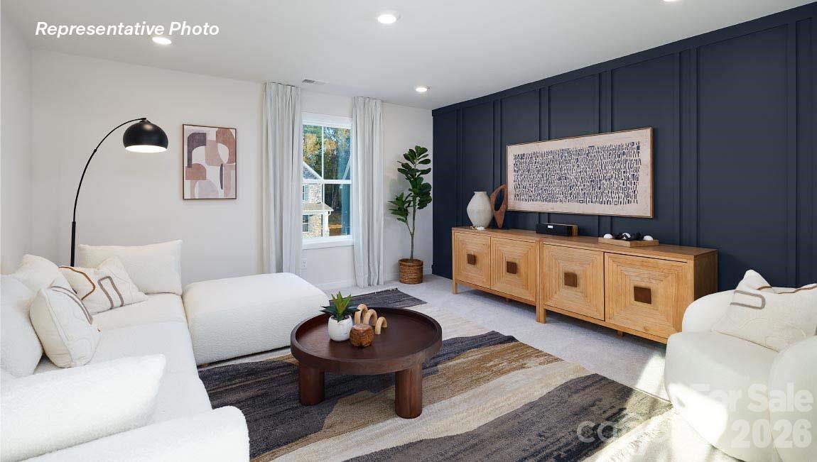 2212 Keppel Court — York