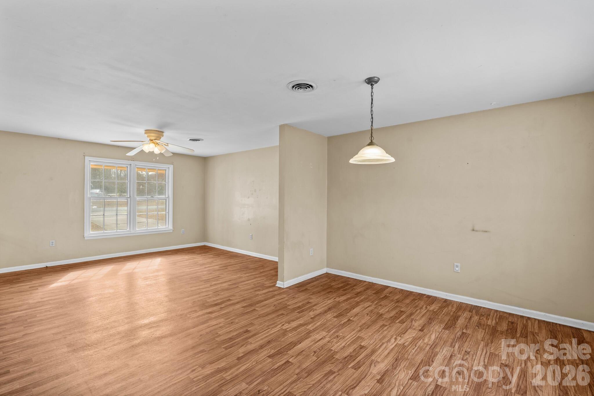 535 Log Barn Road — Salisbury